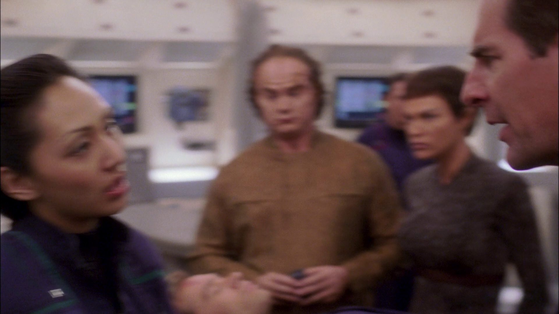 extant_StarTrek_ENT_1x26-_ShockwavePart1_0356.jpg