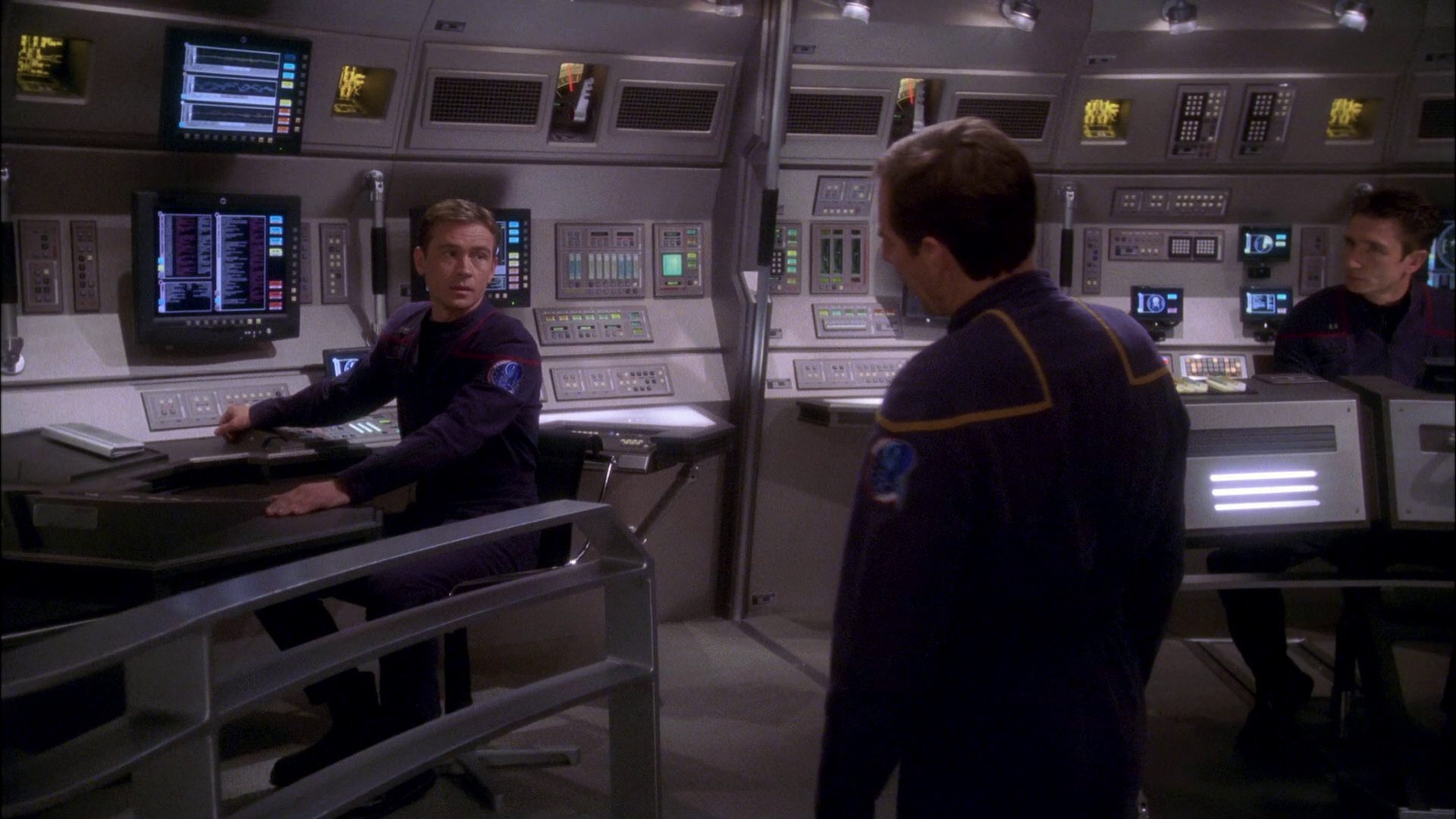 extant_StarTrek_ENT_1x26-_ShockwavePart1_0410.jpg
