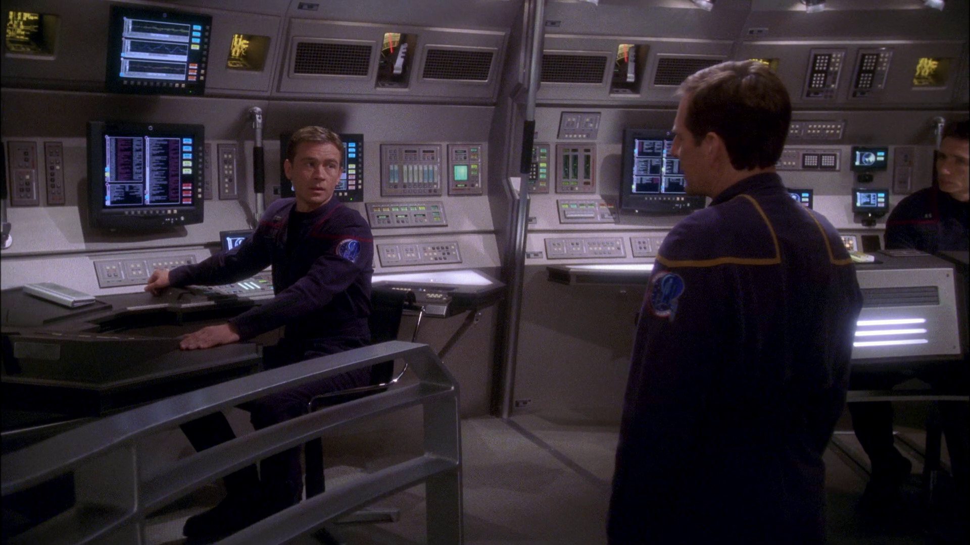 extant_StarTrek_ENT_1x26-_ShockwavePart1_0411.jpg