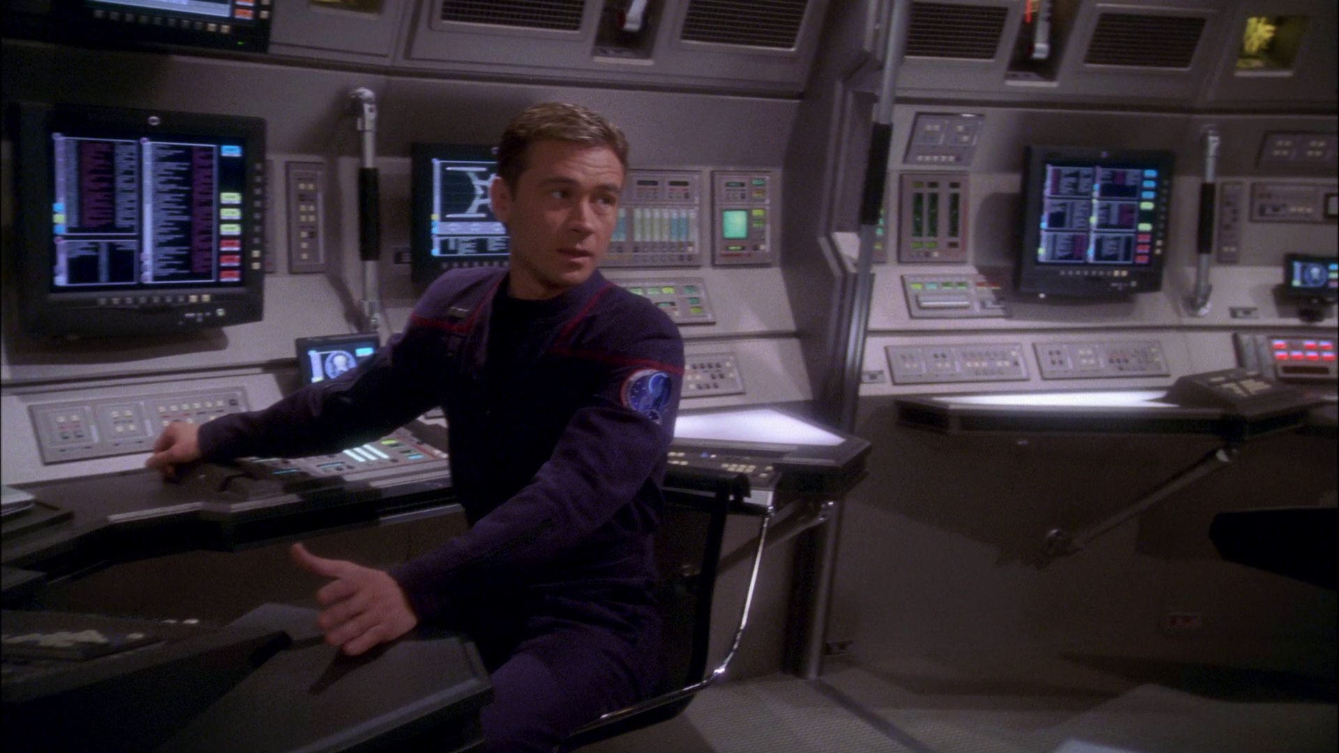 extant_StarTrek_ENT_1x26-_ShockwavePart1_0419.jpg