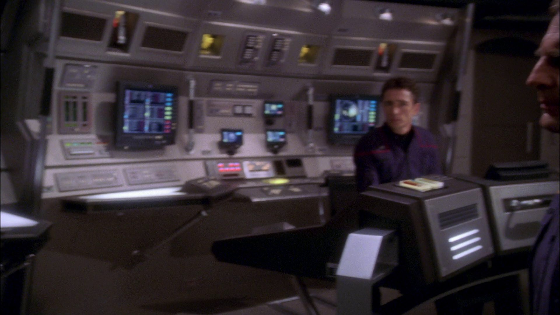extant_StarTrek_ENT_1x26-_ShockwavePart1_0422.jpg