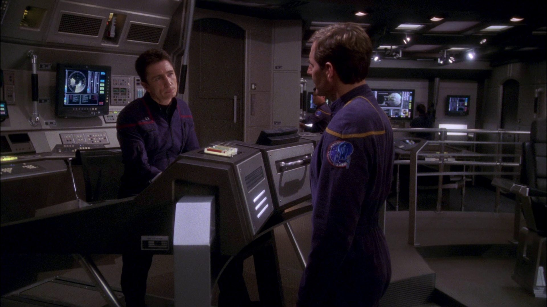 extant_StarTrek_ENT_1x26-_ShockwavePart1_0438.jpg