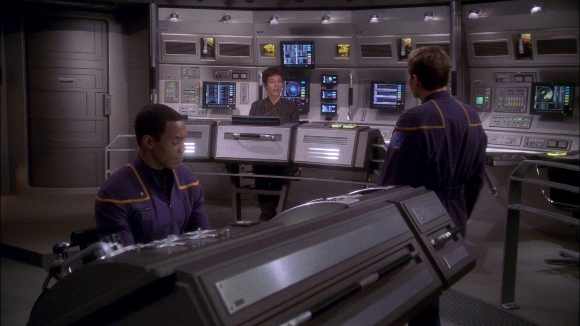 extant_StarTrek_ENT_1x26-_ShockwavePart1_0449.jpg