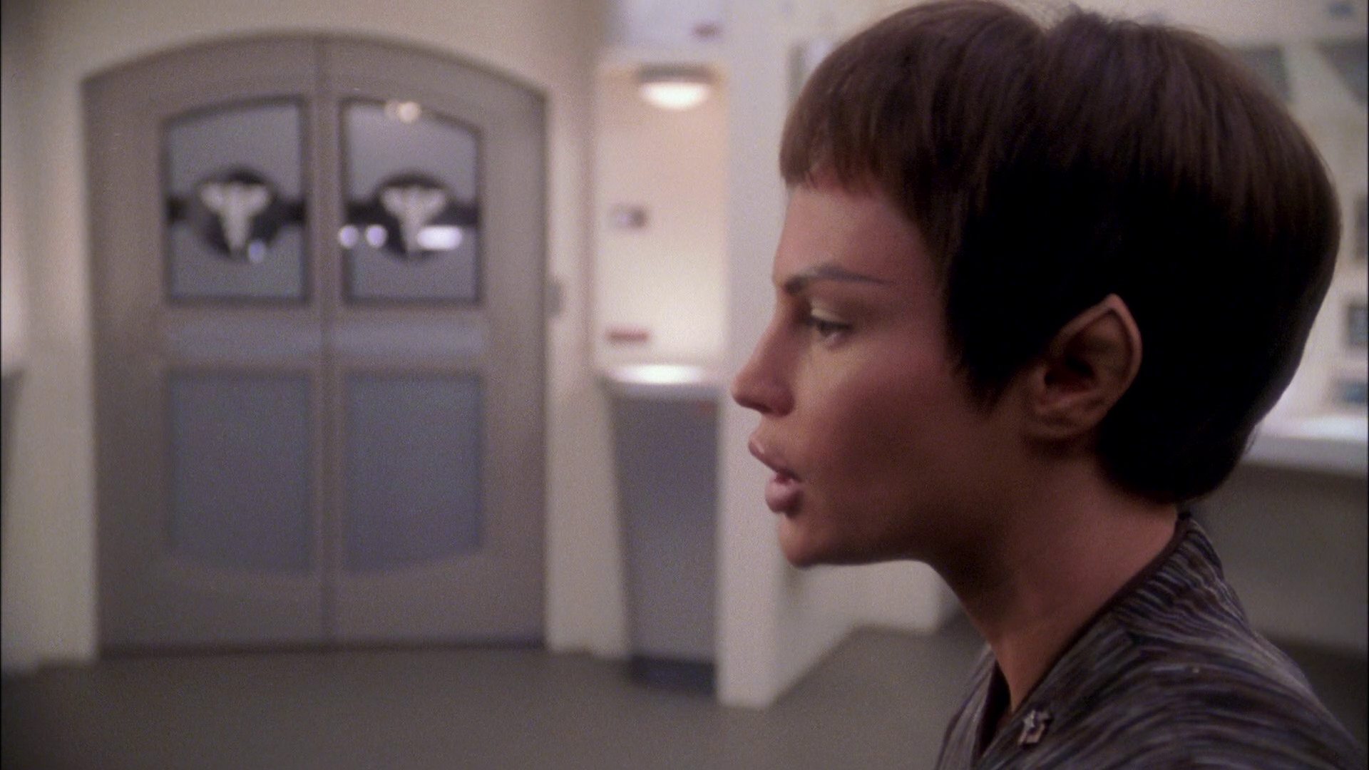 extant_StarTrek_ENT_1x26-_ShockwavePart1_0613.jpg