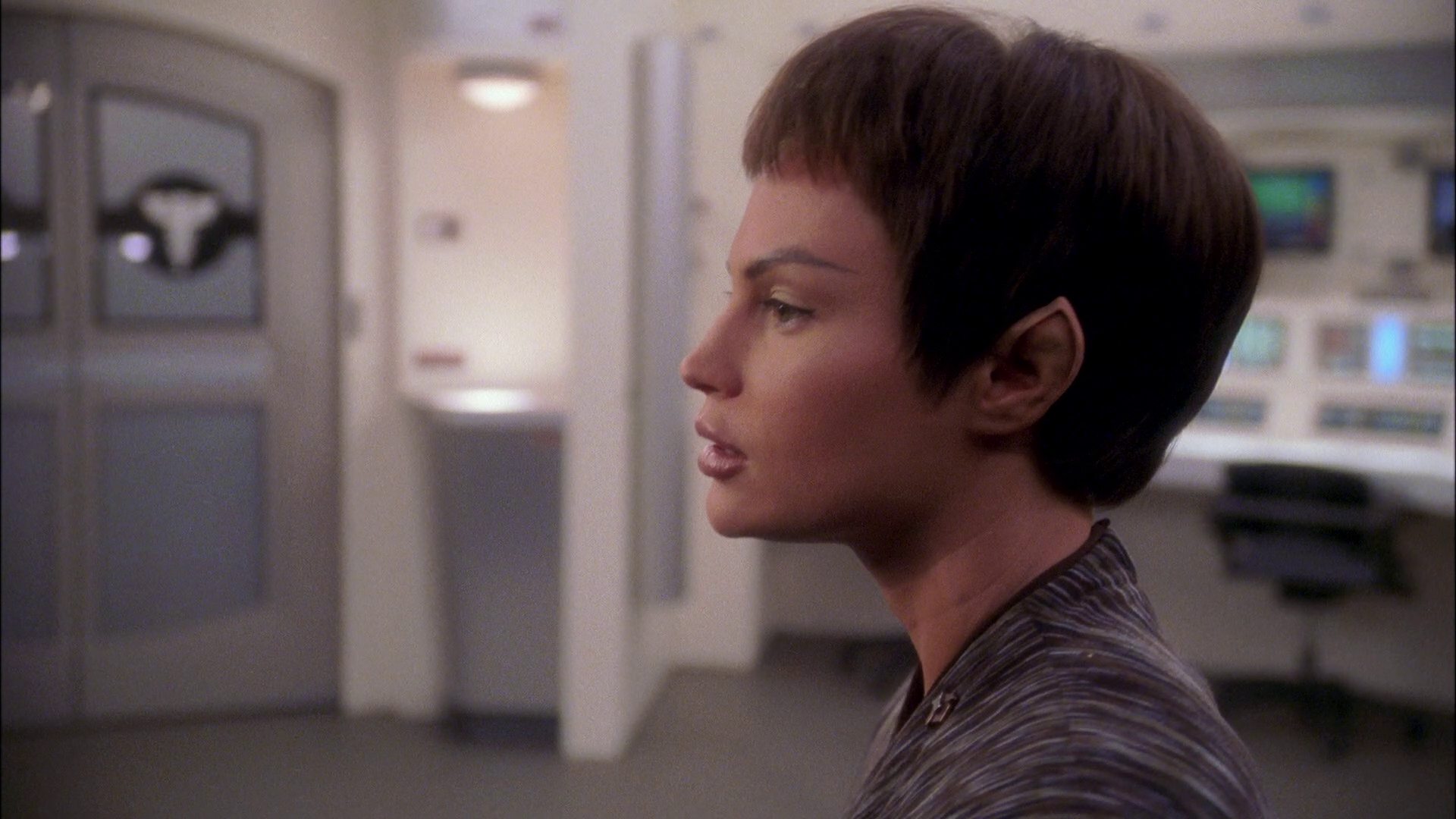 extant_StarTrek_ENT_1x26-_ShockwavePart1_0616.jpg