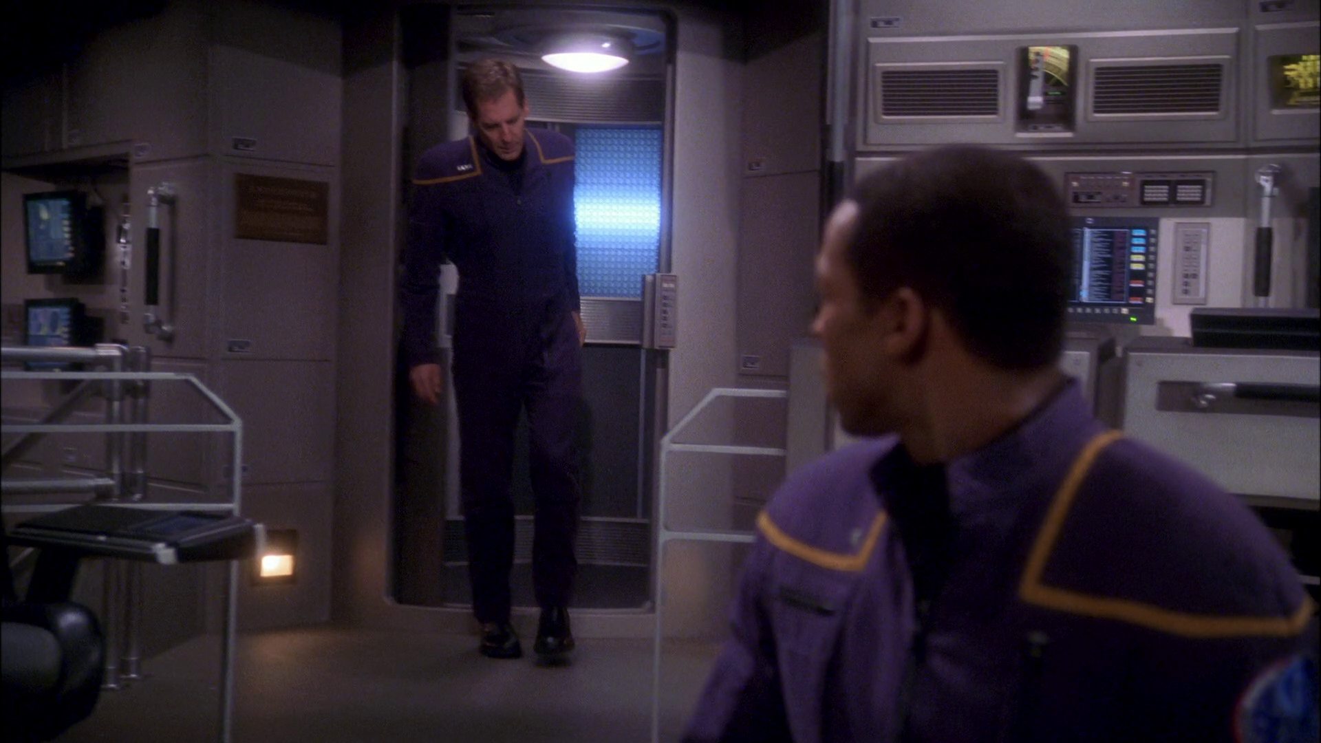 extant_StarTrek_ENT_1x26-_ShockwavePart1_0798.jpg