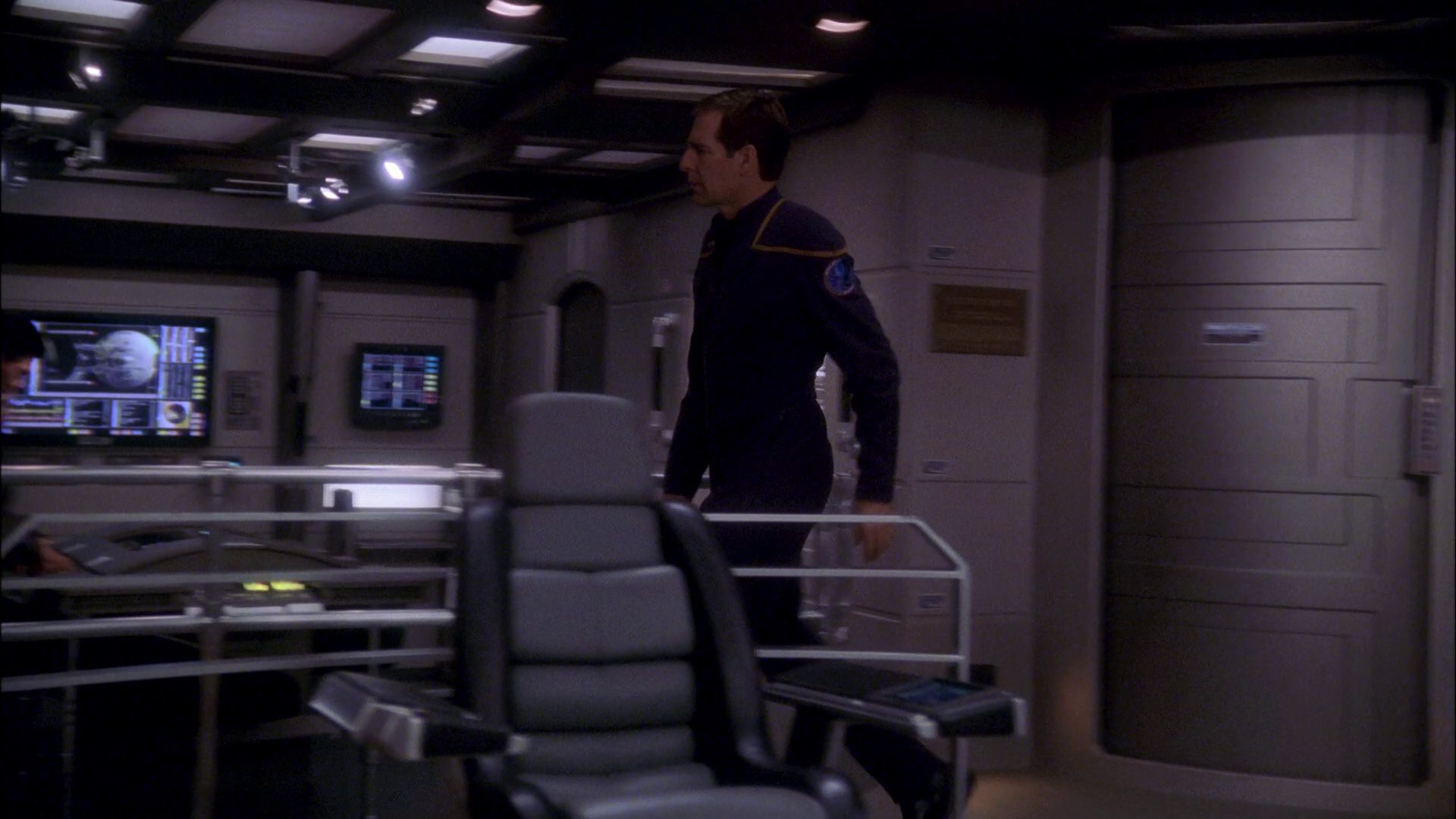 extant_StarTrek_ENT_1x26-_ShockwavePart1_0801.jpg