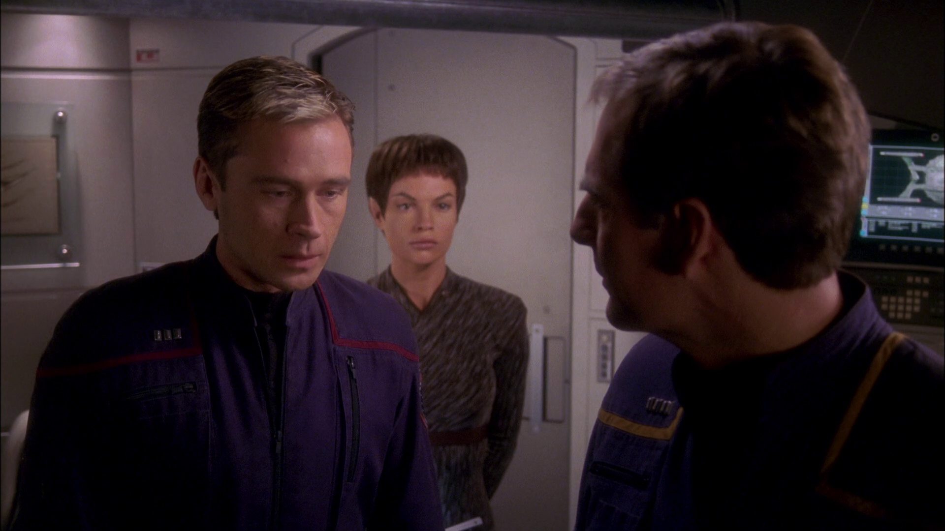 extant_StarTrek_ENT_1x26-_ShockwavePart1_0896.jpg