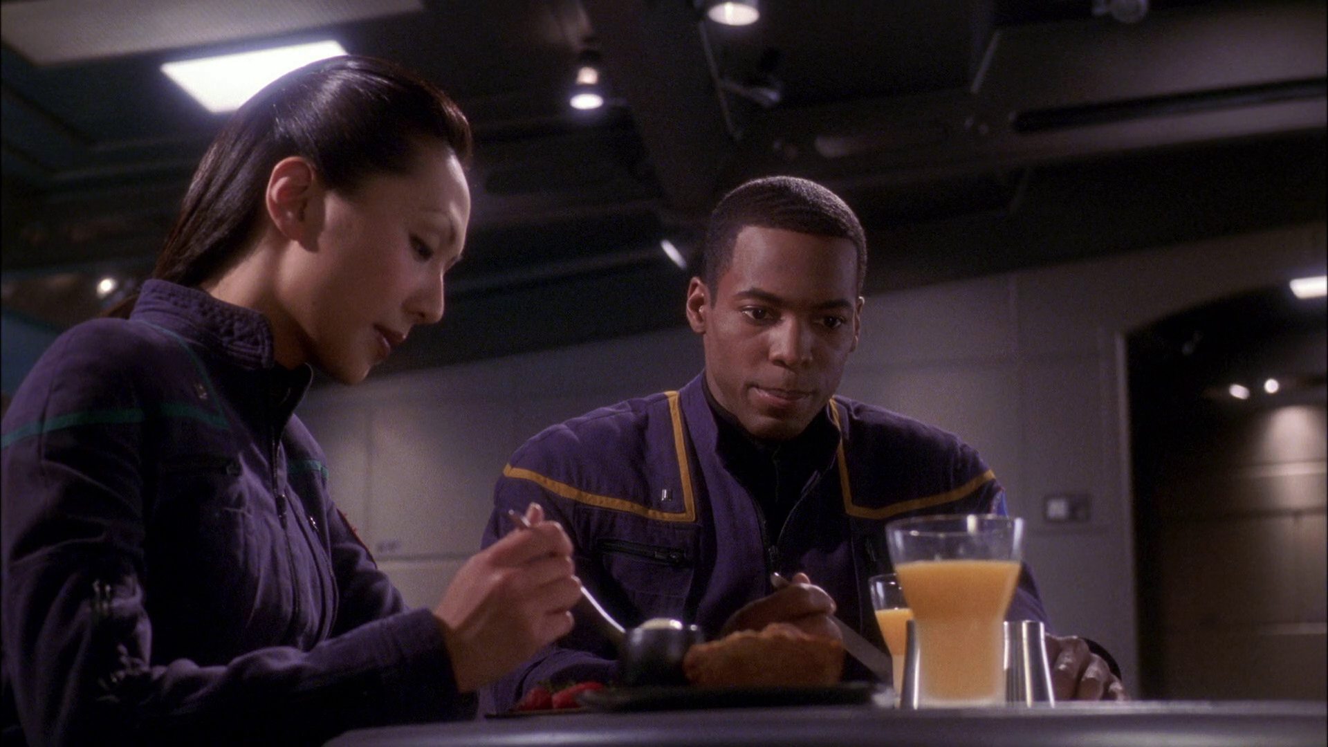 extant_StarTrek_ENT_1x26-_ShockwavePart1_0931.jpg