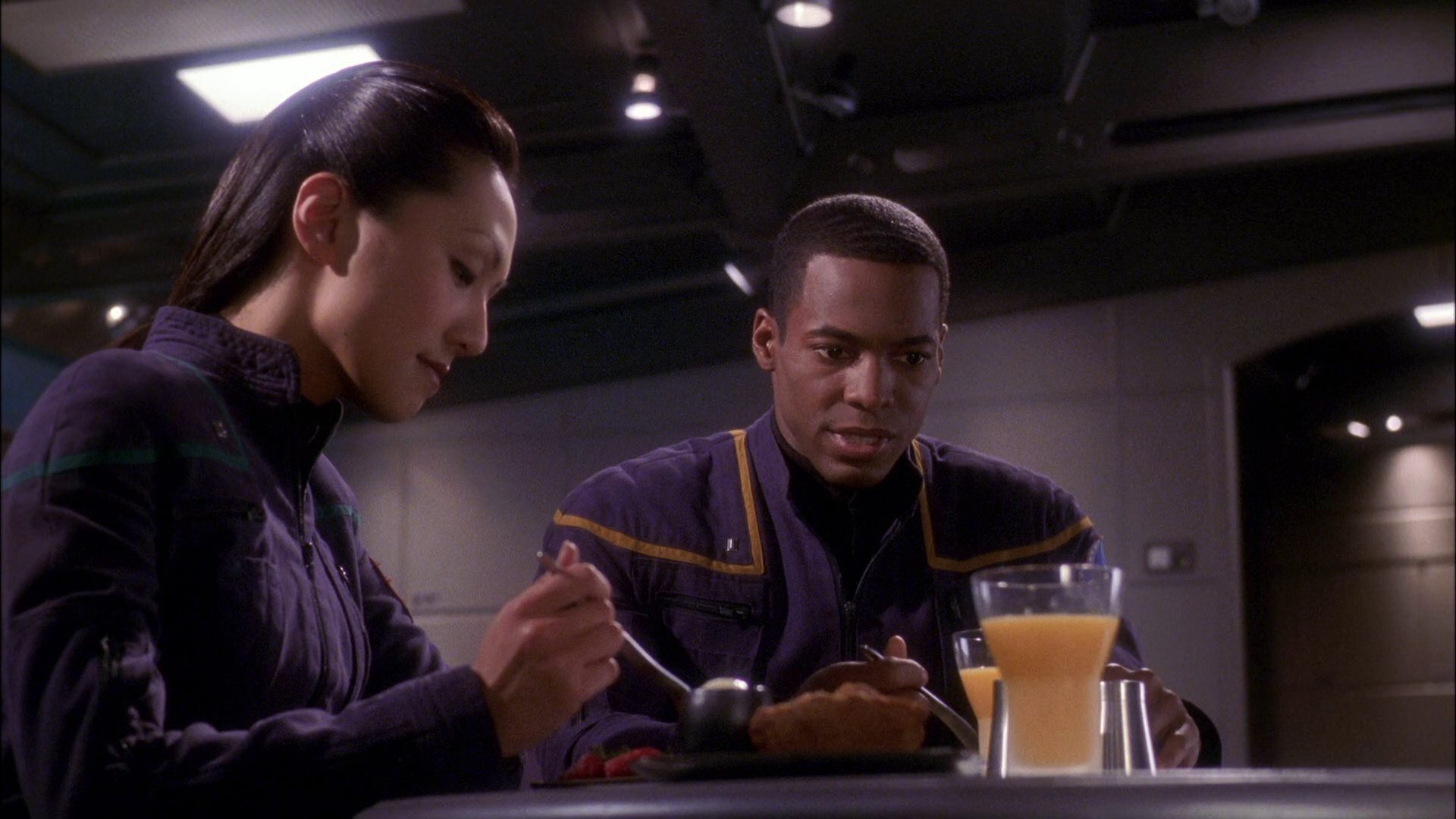 extant_StarTrek_ENT_1x26-_ShockwavePart1_0932.jpg