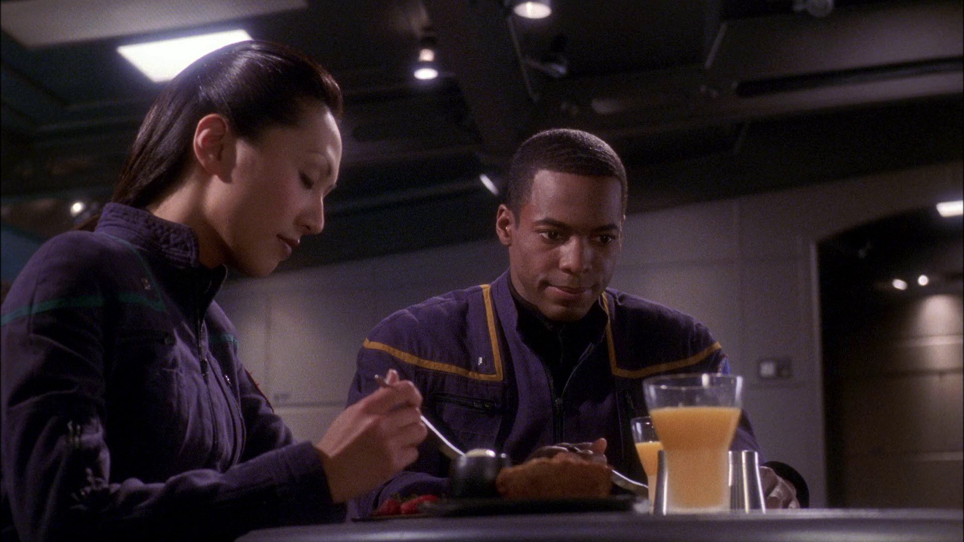 extant_StarTrek_ENT_1x26-_ShockwavePart1_0933.jpg