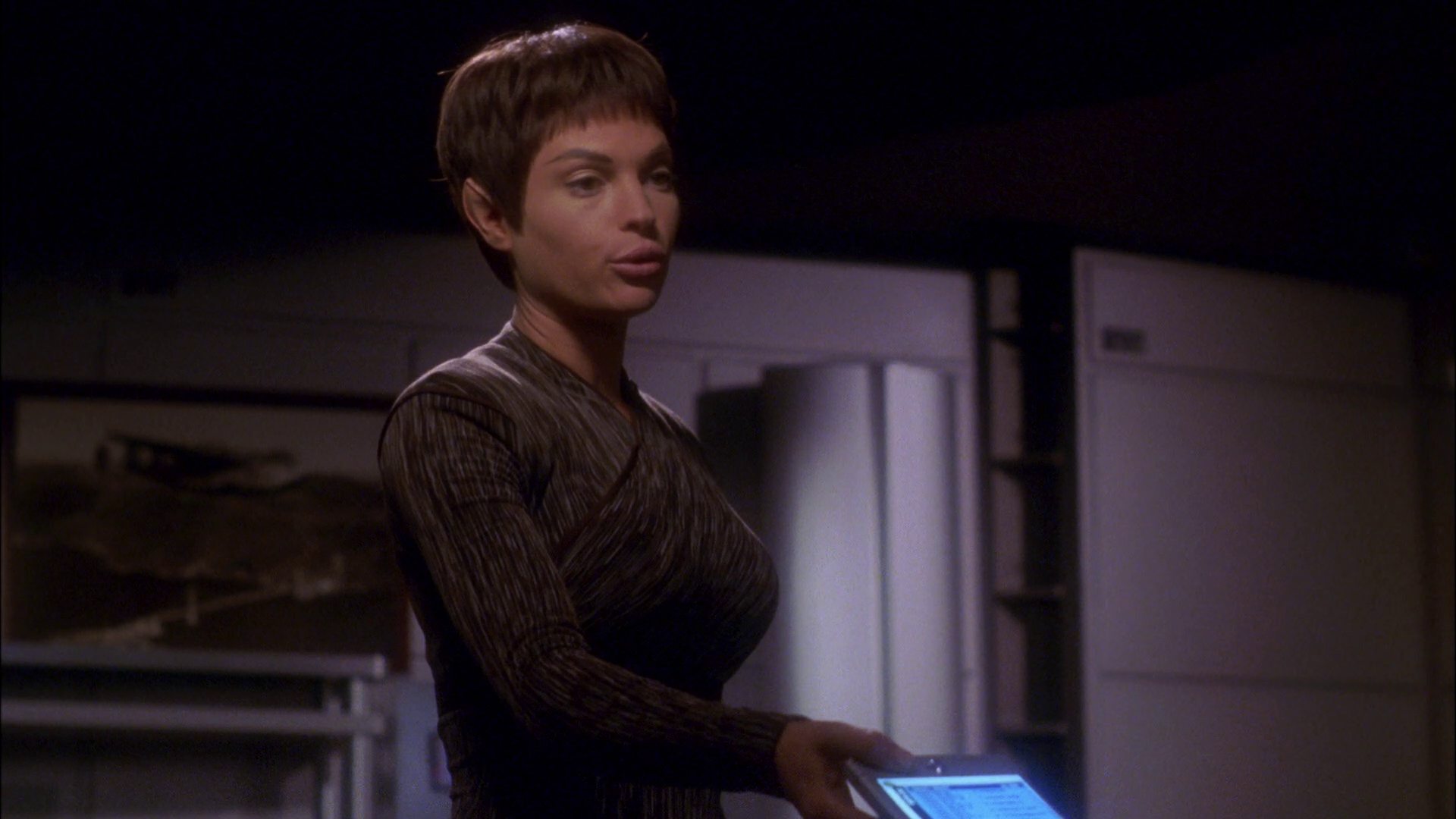 extant_StarTrek_ENT_1x26-_ShockwavePart1_1032.jpg