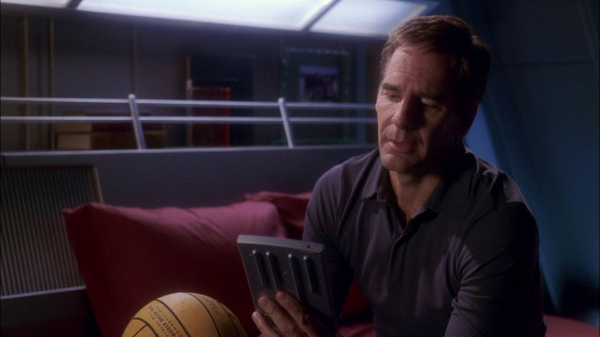 extant_StarTrek_ENT_1x26-_ShockwavePart1_1038.jpg