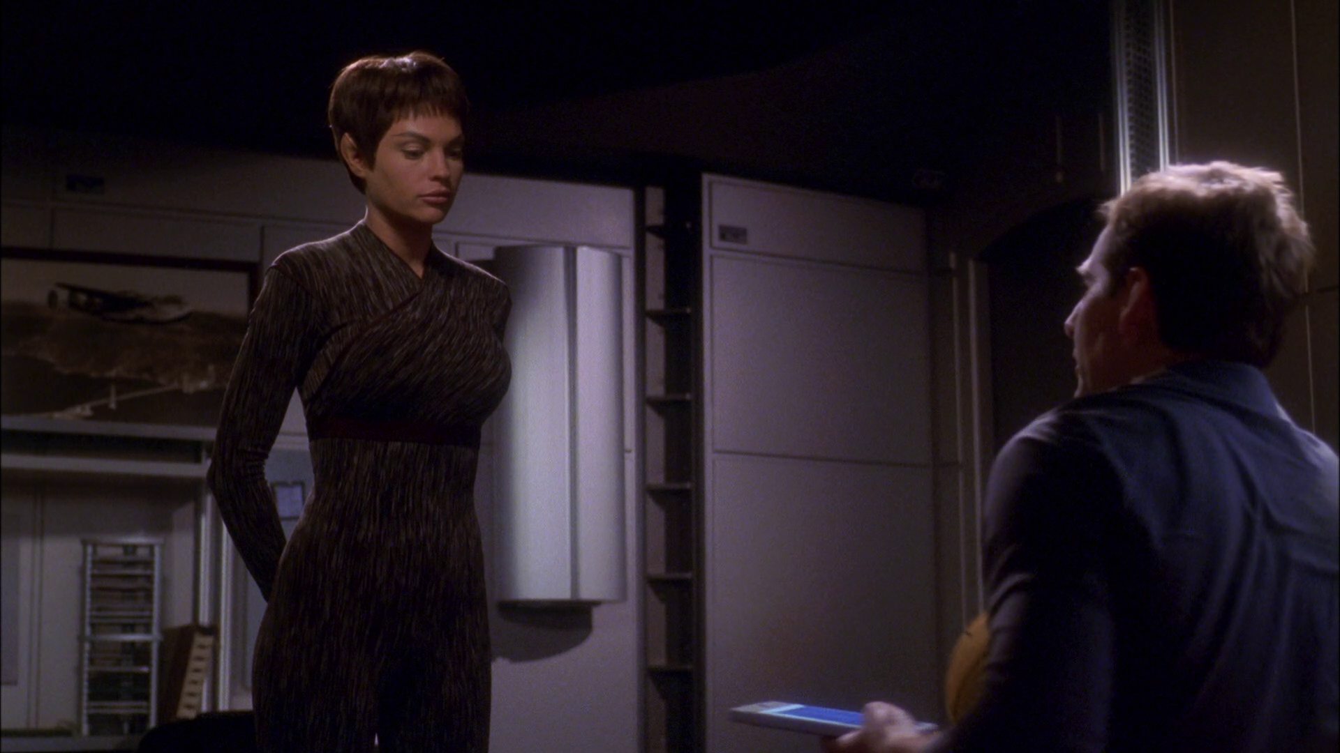 extant_StarTrek_ENT_1x26-_ShockwavePart1_1051.jpg
