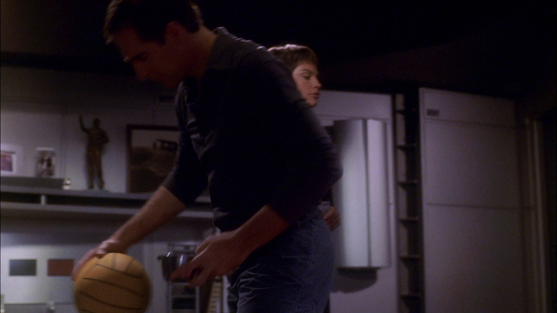 extant_StarTrek_ENT_1x26-_ShockwavePart1_1076.jpg