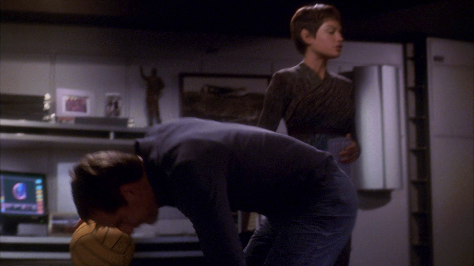 extant_StarTrek_ENT_1x26-_ShockwavePart1_1077.jpg
