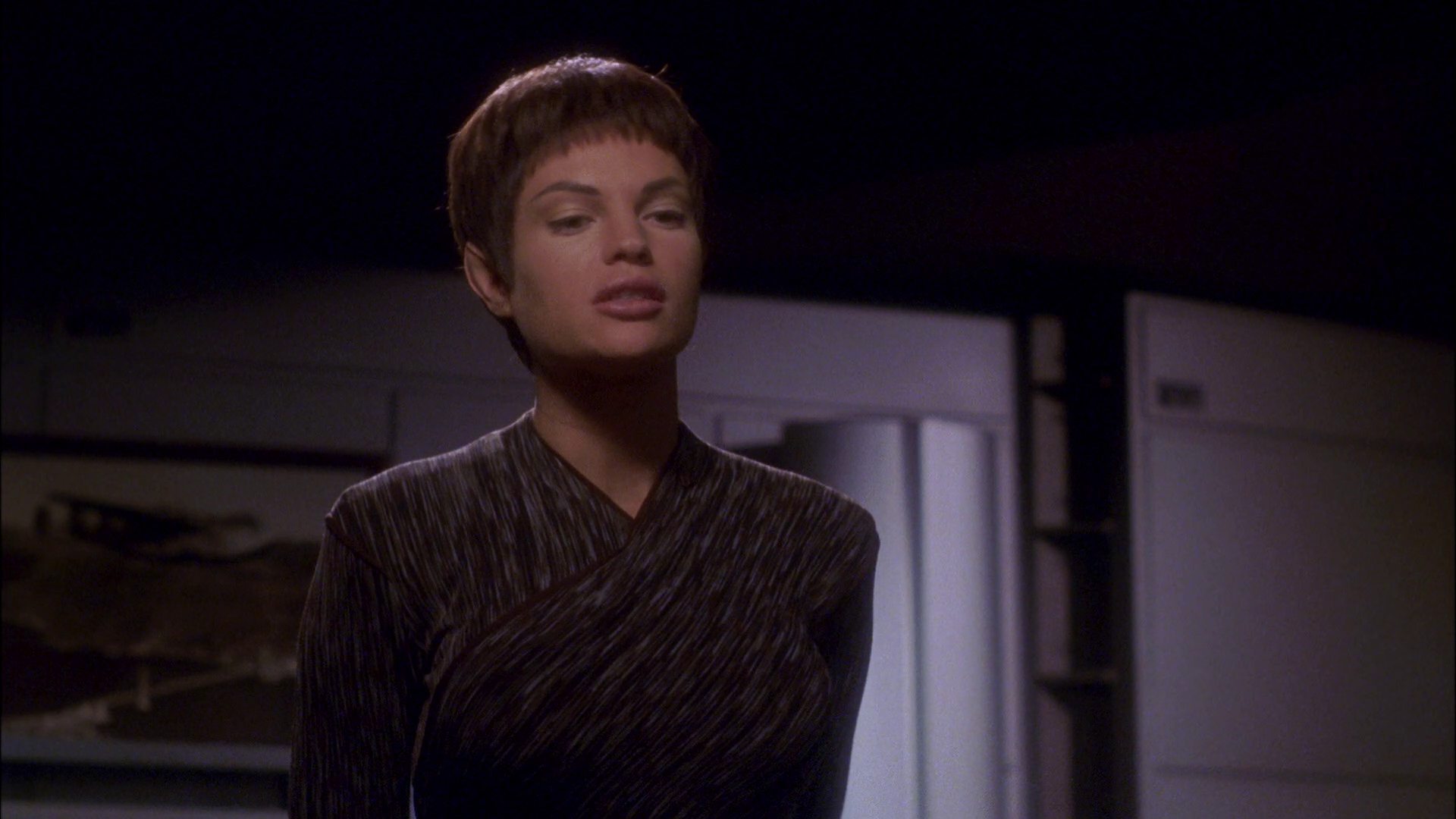 extant_StarTrek_ENT_1x26-_ShockwavePart1_1121.jpg