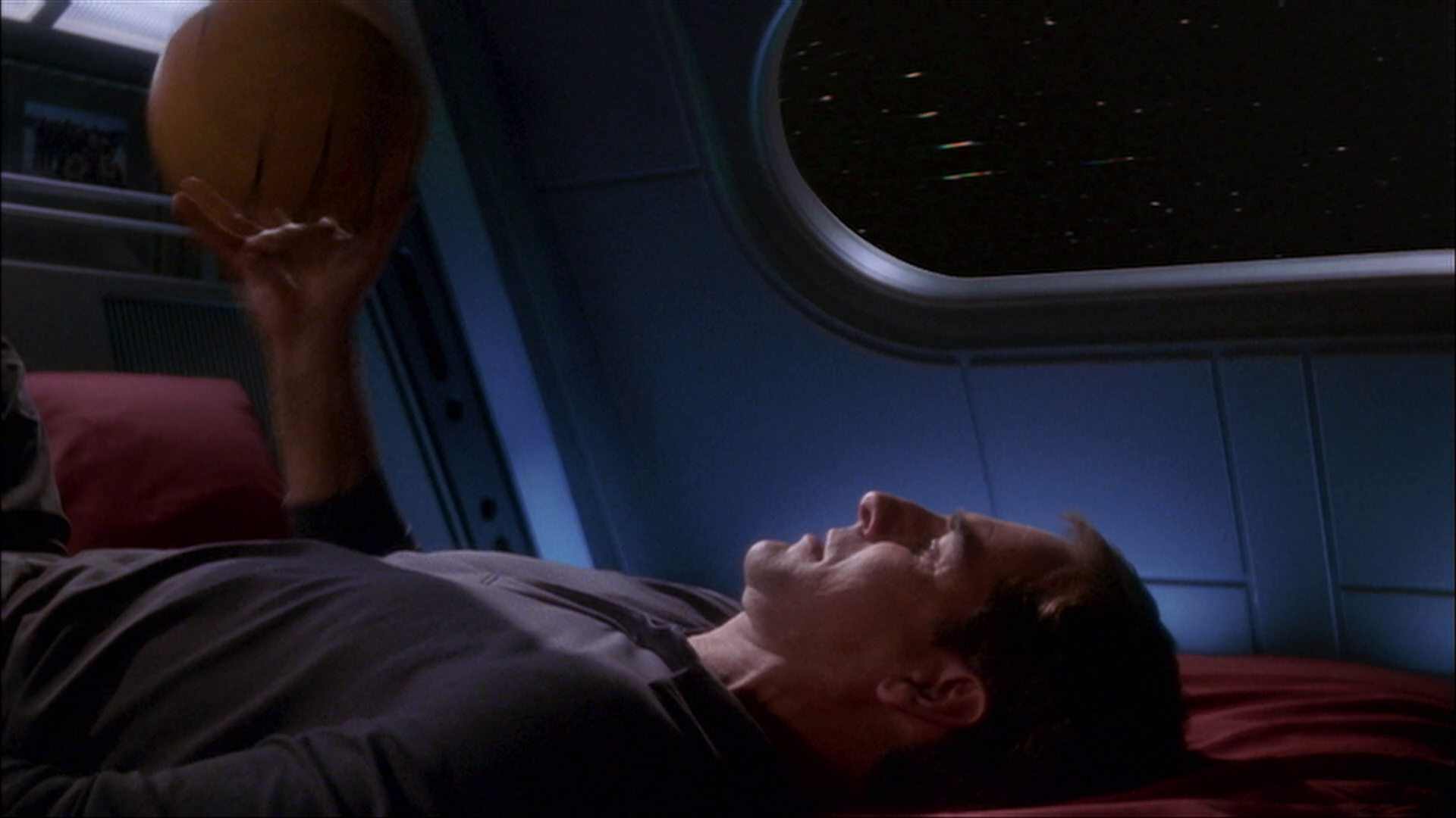 extant_StarTrek_ENT_1x26-_ShockwavePart1_1130.jpg
