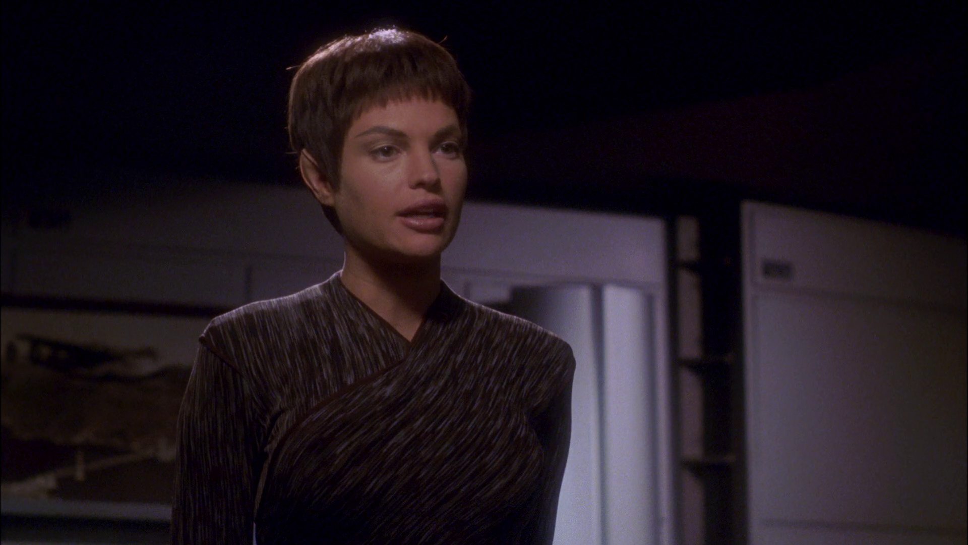 extant_StarTrek_ENT_1x26-_ShockwavePart1_1140.jpg