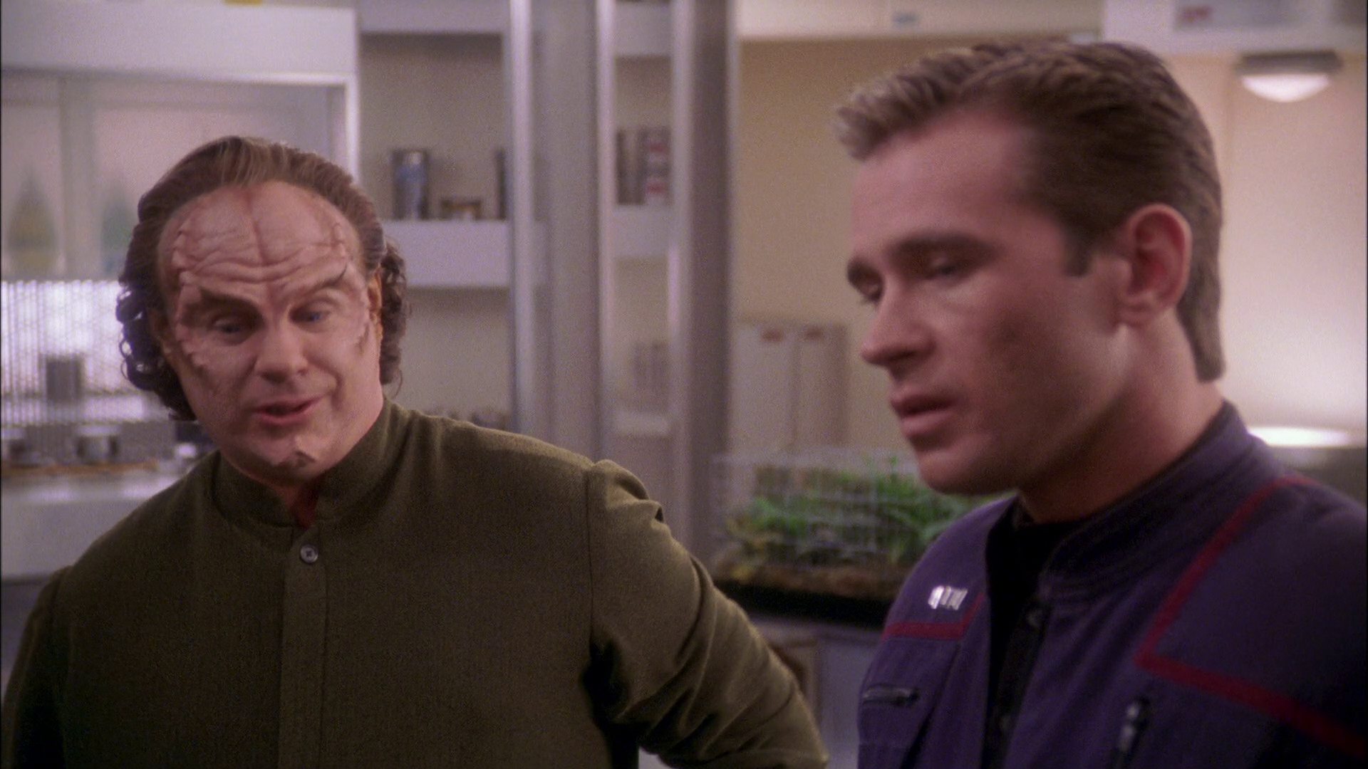 extant_StarTrek_ENT_1x26-_ShockwavePart1_1219.jpg