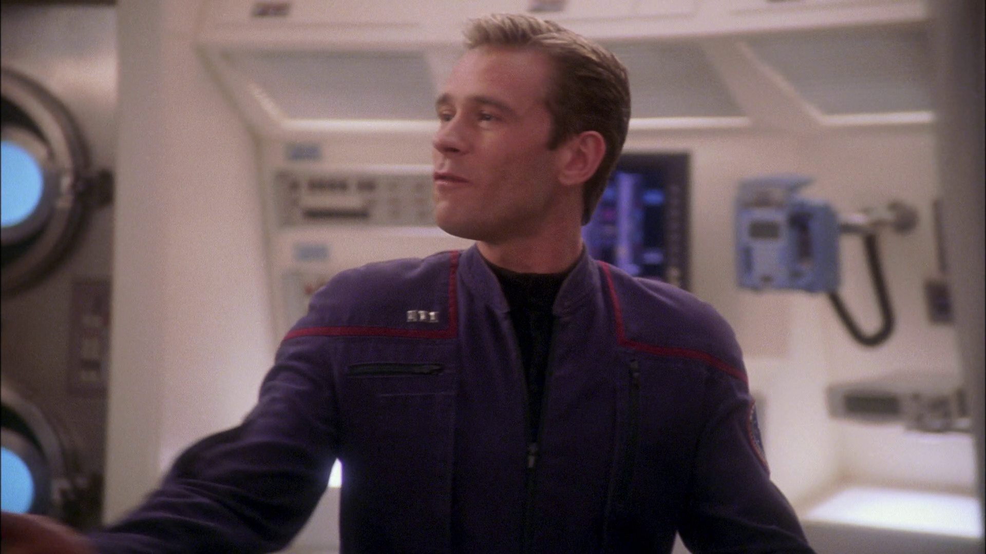 extant_StarTrek_ENT_1x26-_ShockwavePart1_1257.jpg