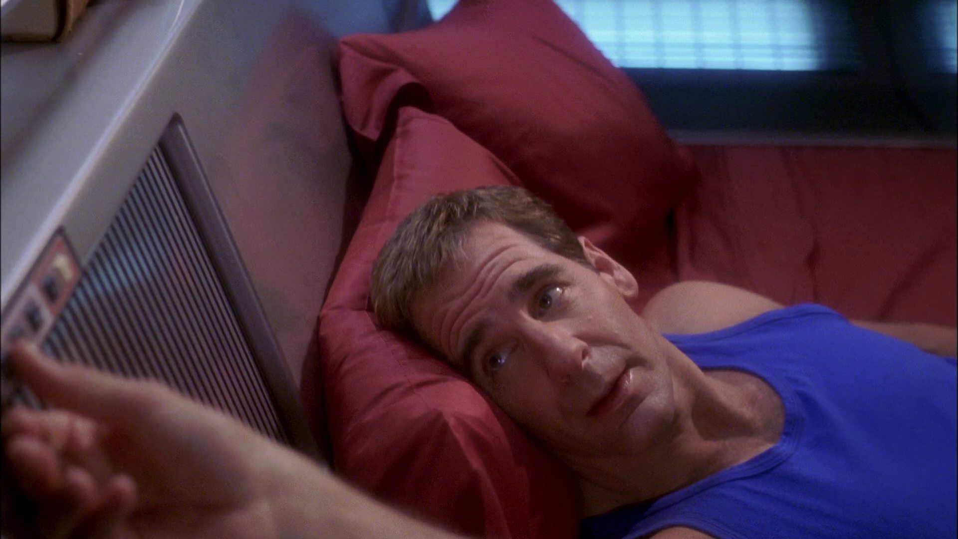 extant_StarTrek_ENT_1x26-_ShockwavePart1_1315.jpg