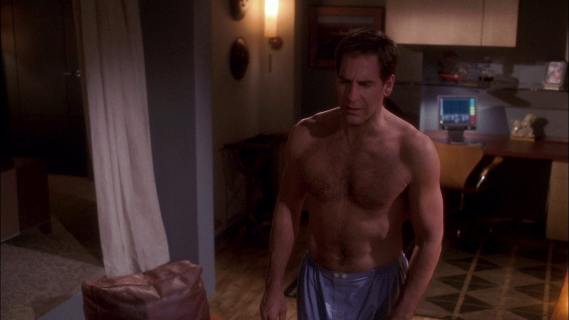 extant_StarTrek_ENT_1x26-_ShockwavePart1_1528.jpg