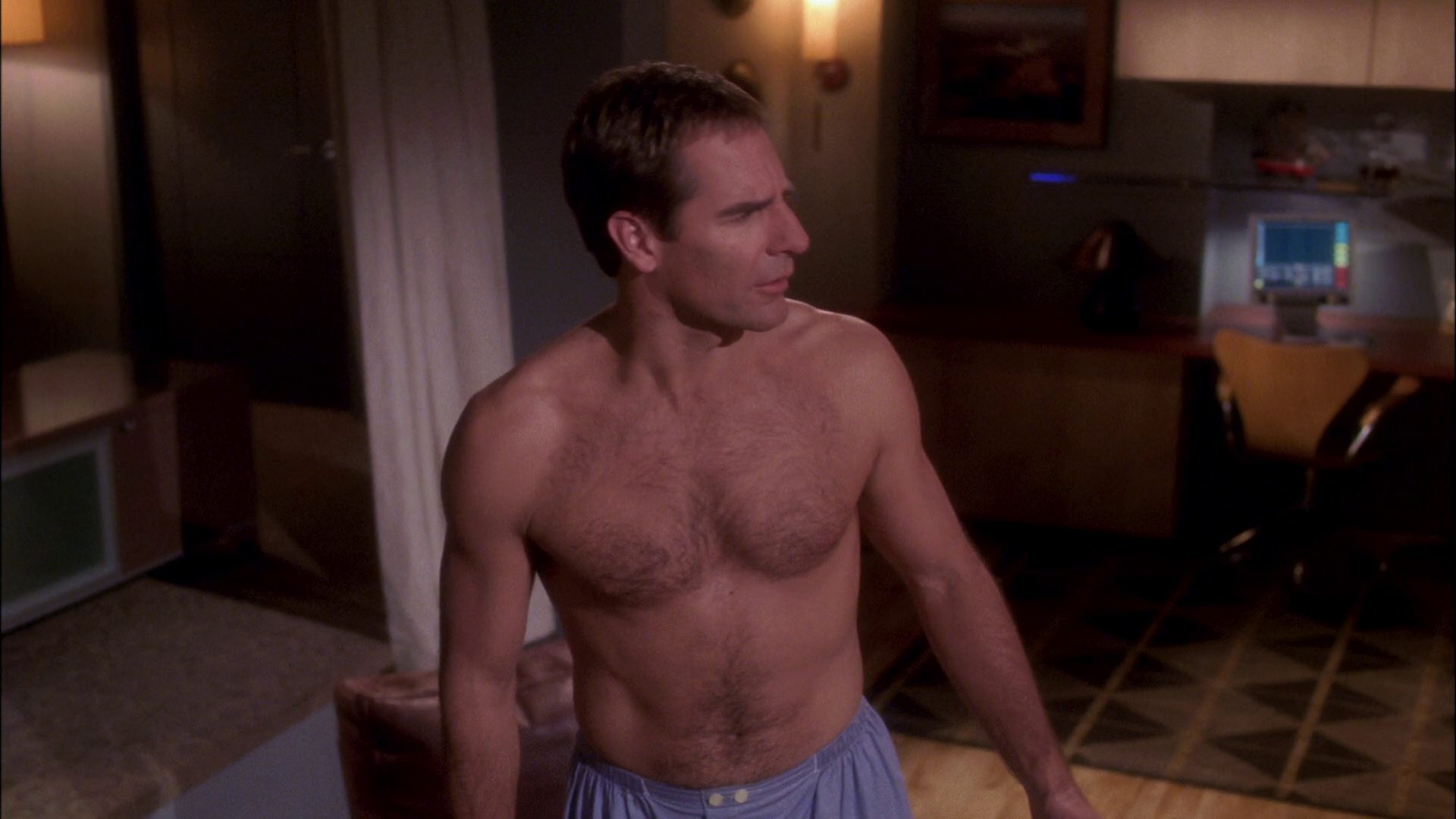 extant_StarTrek_ENT_1x26-_ShockwavePart1_1530.jpg
