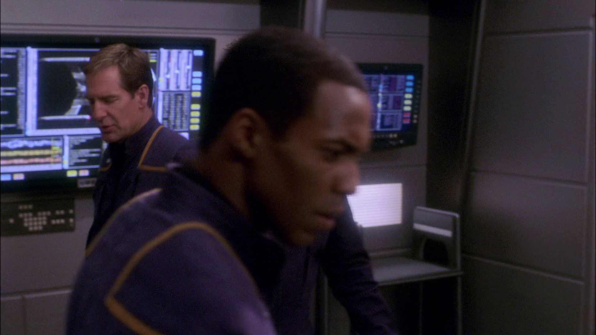 extant_StarTrek_ENT_1x26-_ShockwavePart1_1755.jpg