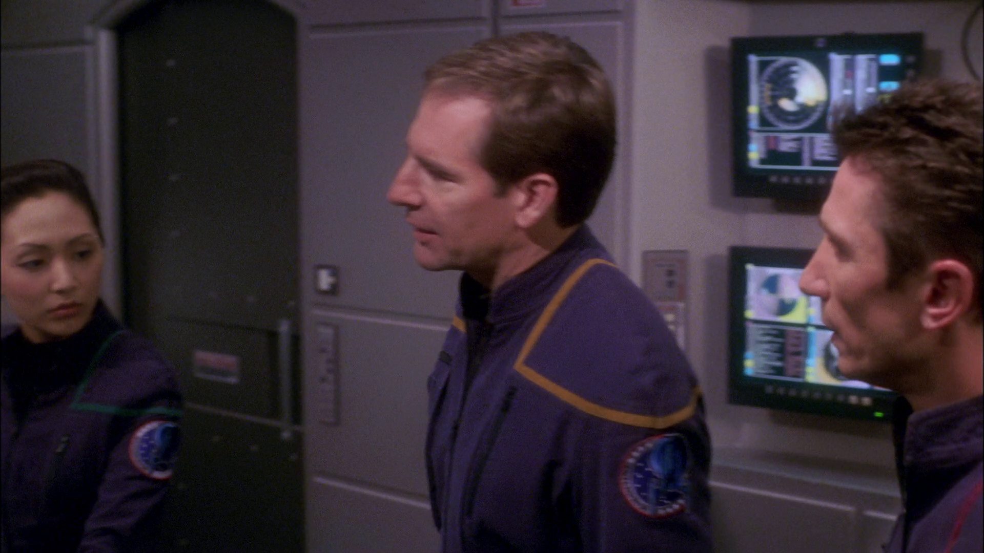 extant_StarTrek_ENT_1x26-_ShockwavePart1_1776.jpg