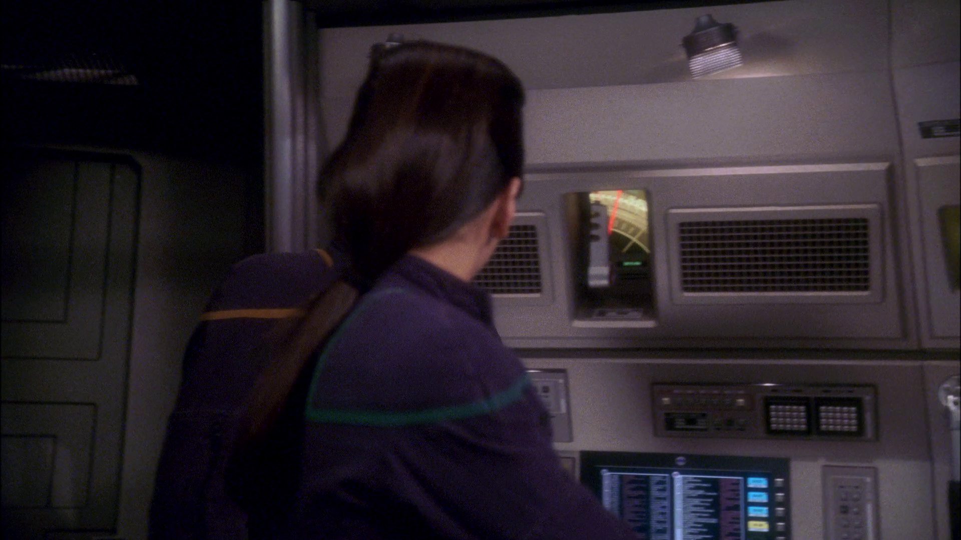extant_StarTrek_ENT_1x26-_ShockwavePart1_1909.jpg