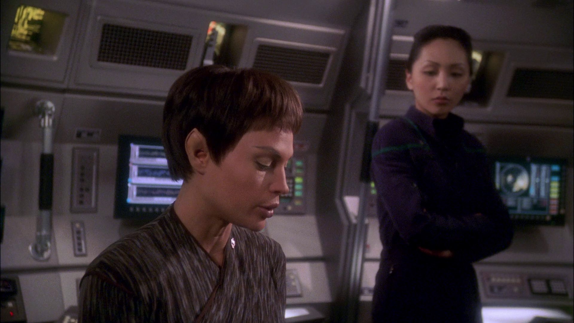 extant_StarTrek_ENT_1x26-_ShockwavePart1_1942.jpg