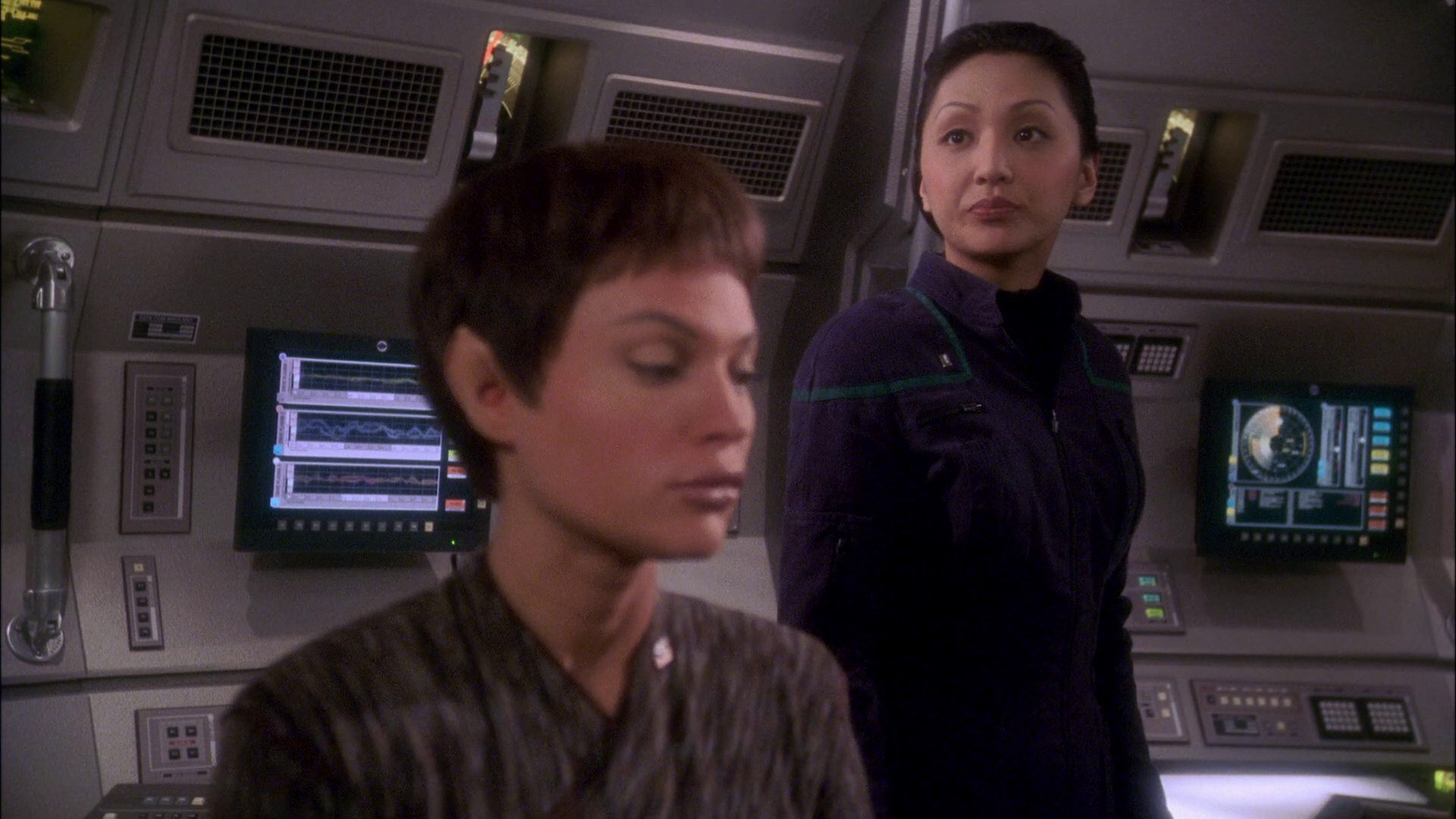 extant_StarTrek_ENT_1x26-_ShockwavePart1_1953.jpg