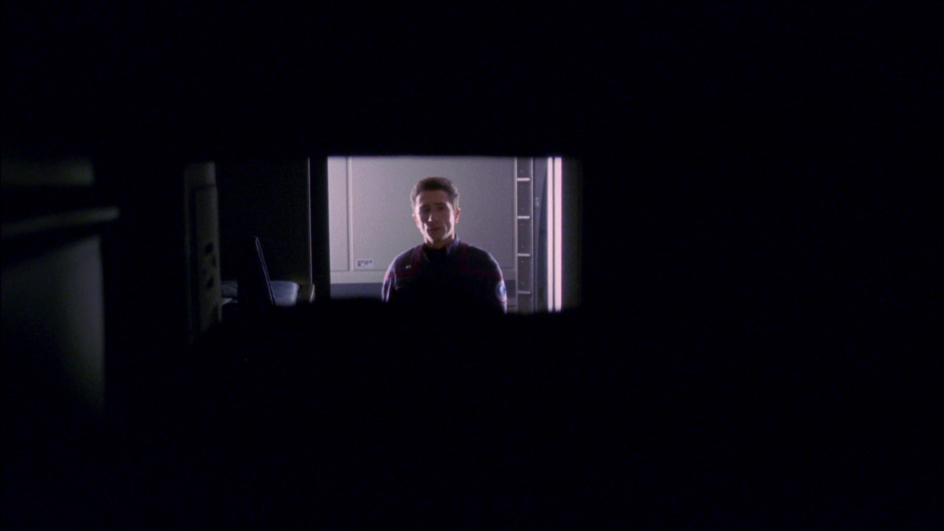 extant_StarTrek_ENT_1x26-_ShockwavePart1_2012.jpg