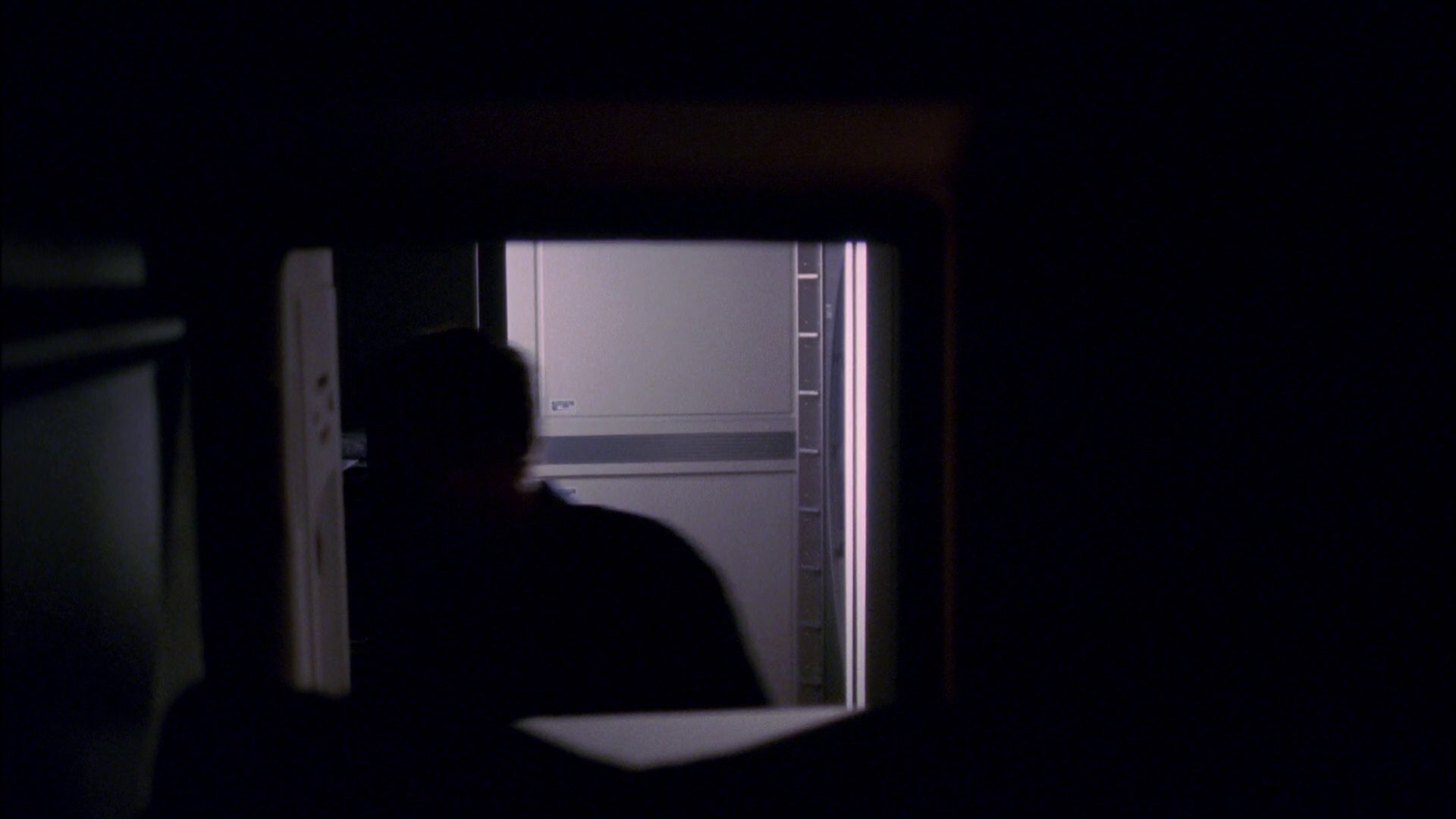 extant_StarTrek_ENT_1x26-_ShockwavePart1_2028.jpg