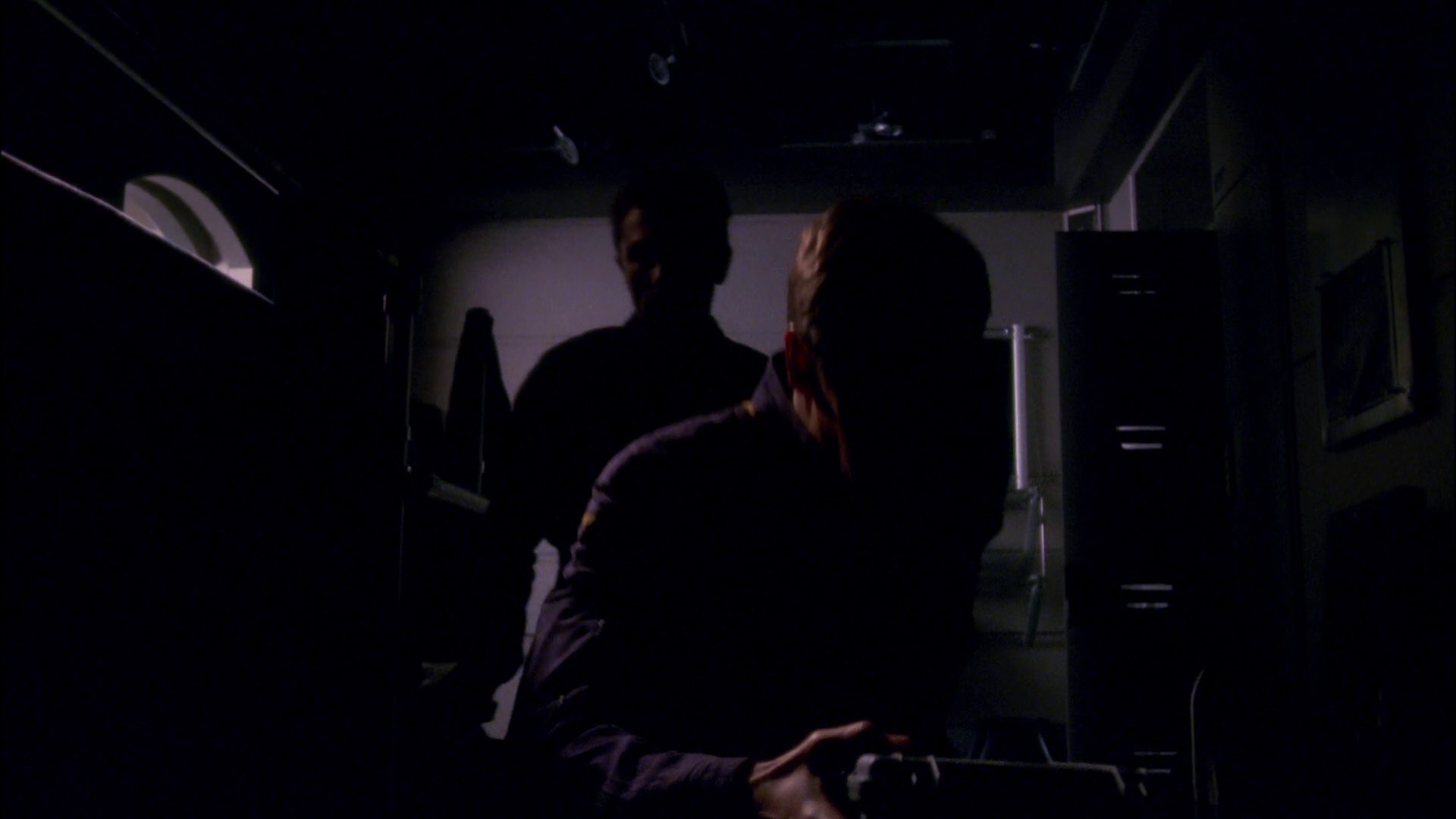 extant_StarTrek_ENT_1x26-_ShockwavePart1_2031.jpg