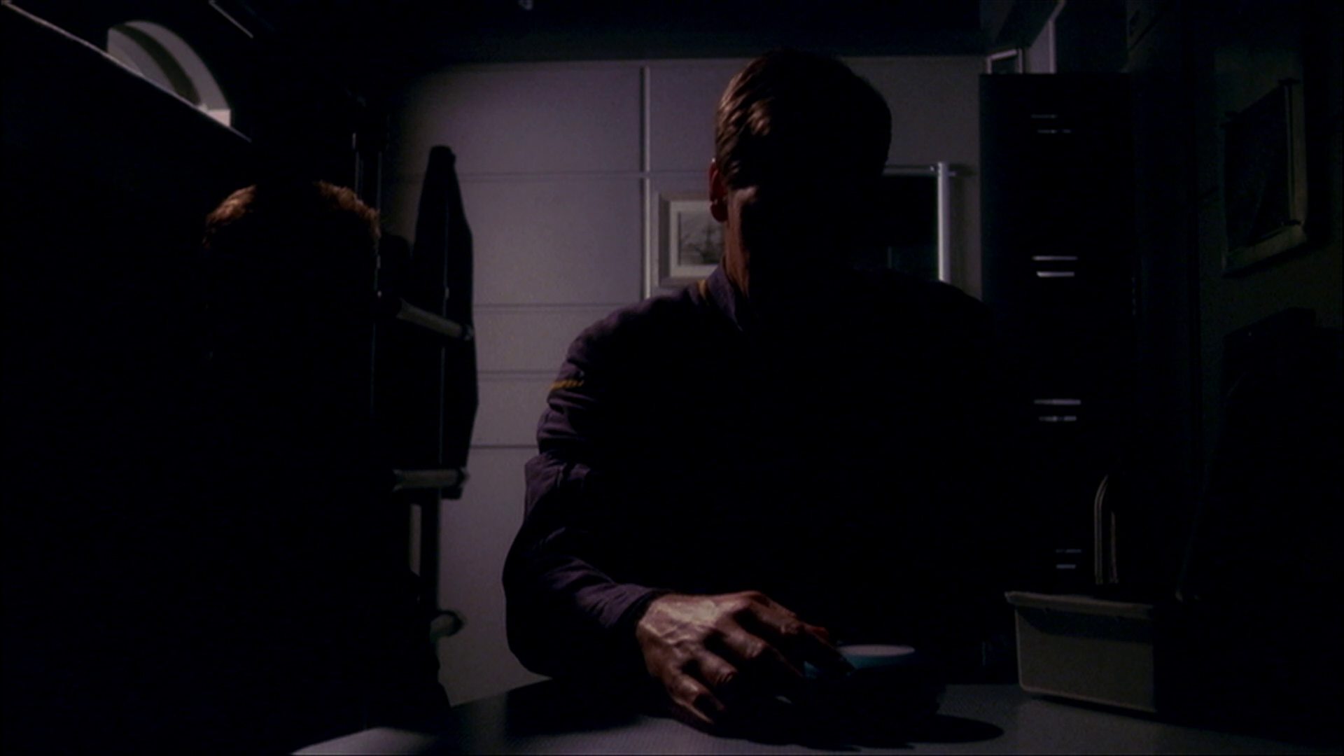 extant_StarTrek_ENT_1x26-_ShockwavePart1_2047.jpg