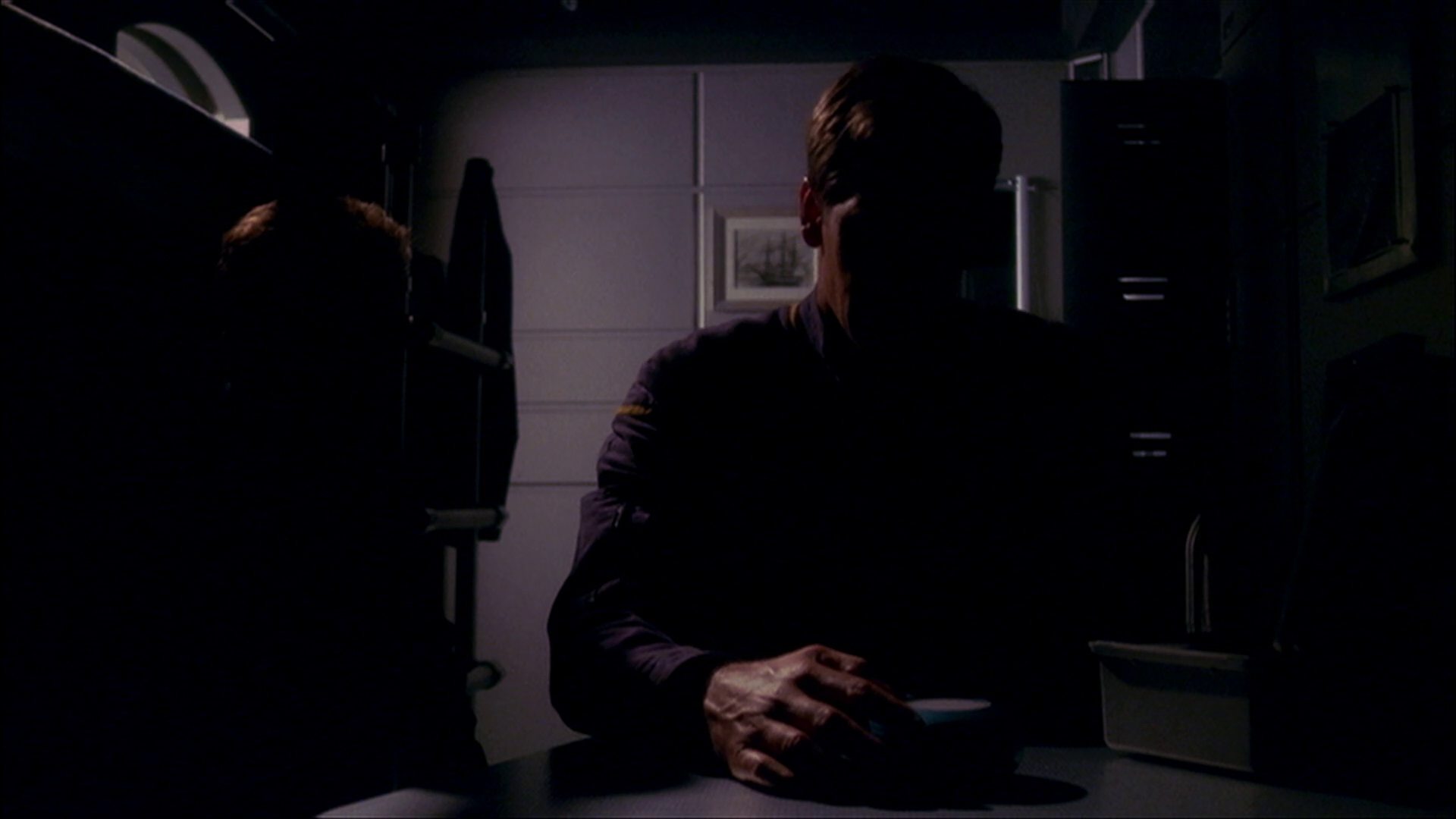 extant_StarTrek_ENT_1x26-_ShockwavePart1_2048.jpg