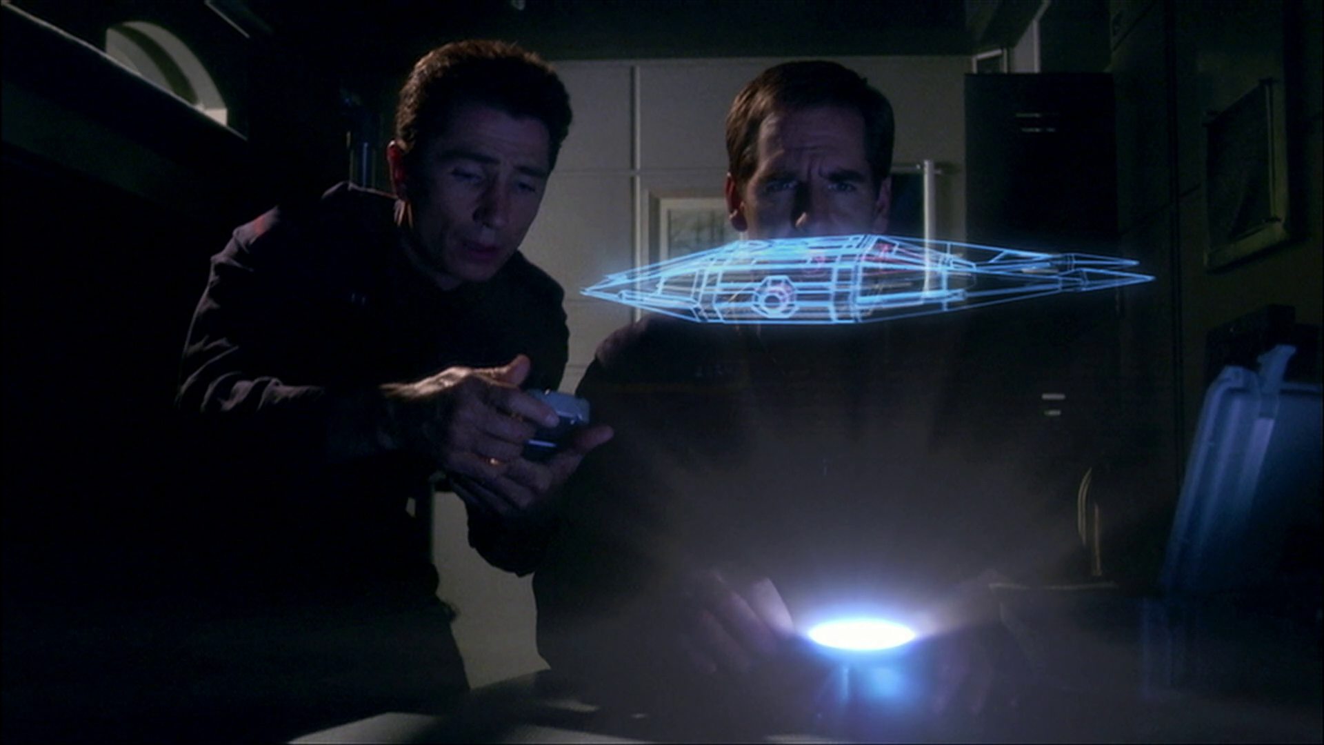 extant_StarTrek_ENT_1x26-_ShockwavePart1_2084.jpg