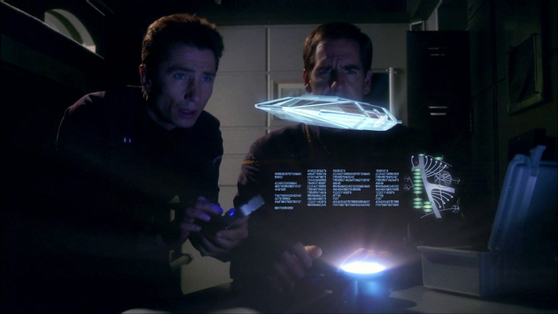 extant_StarTrek_ENT_1x26-_ShockwavePart1_2087.jpg
