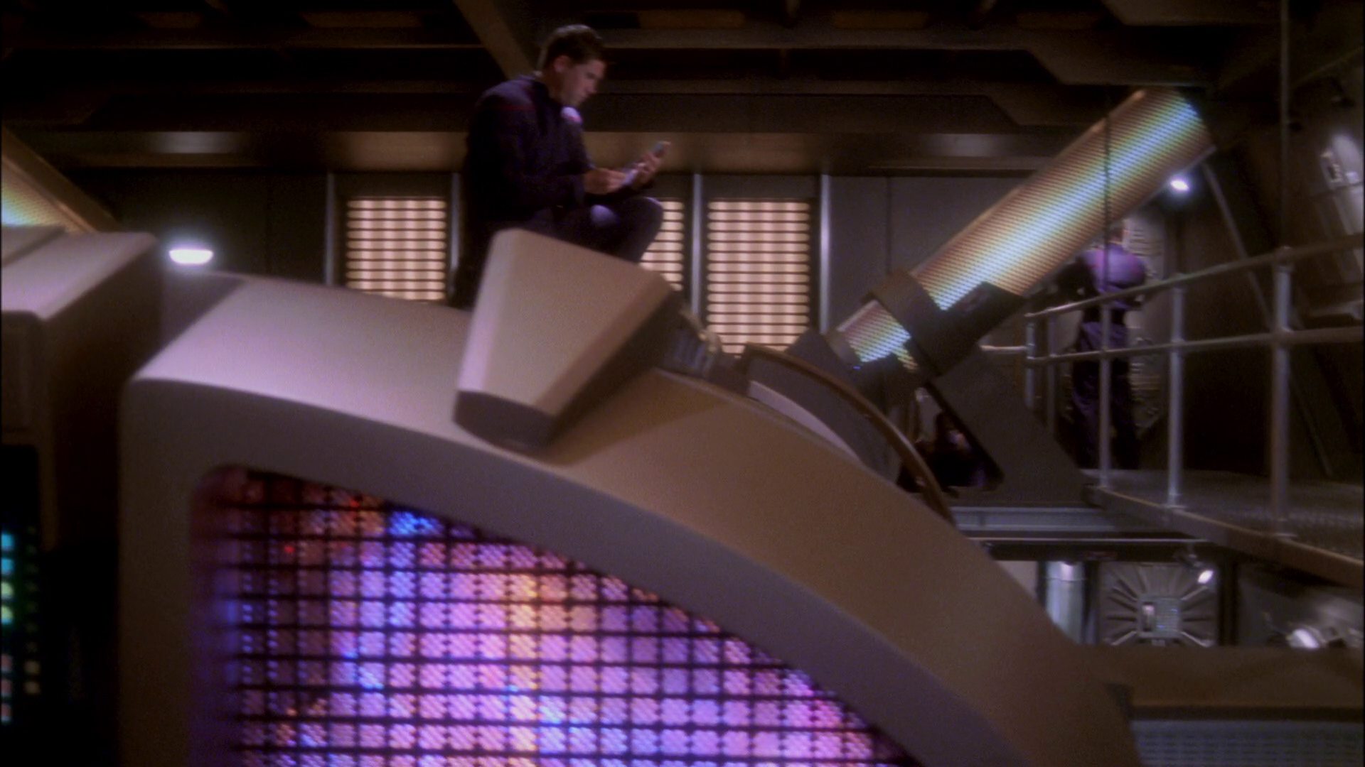 extant_StarTrek_ENT_1x26-_ShockwavePart1_2092.jpg