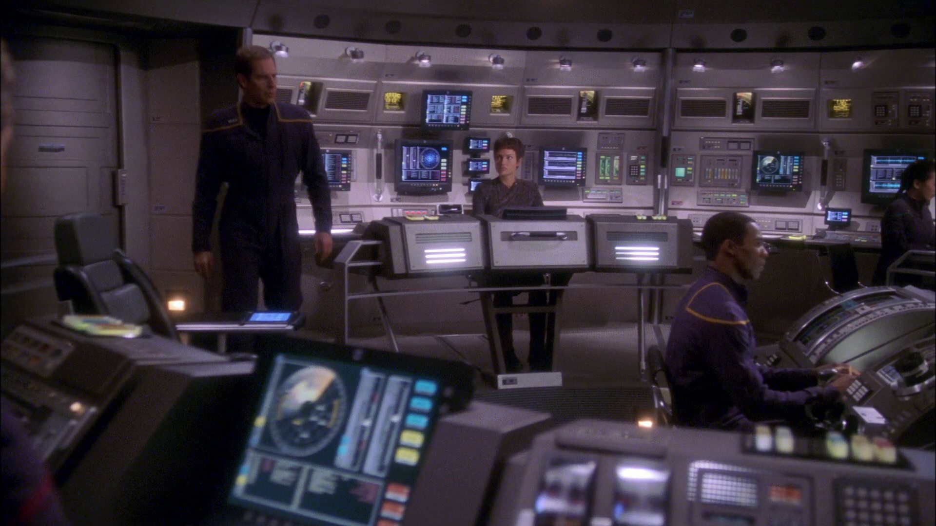 extant_StarTrek_ENT_1x26-_ShockwavePart1_2140.jpg