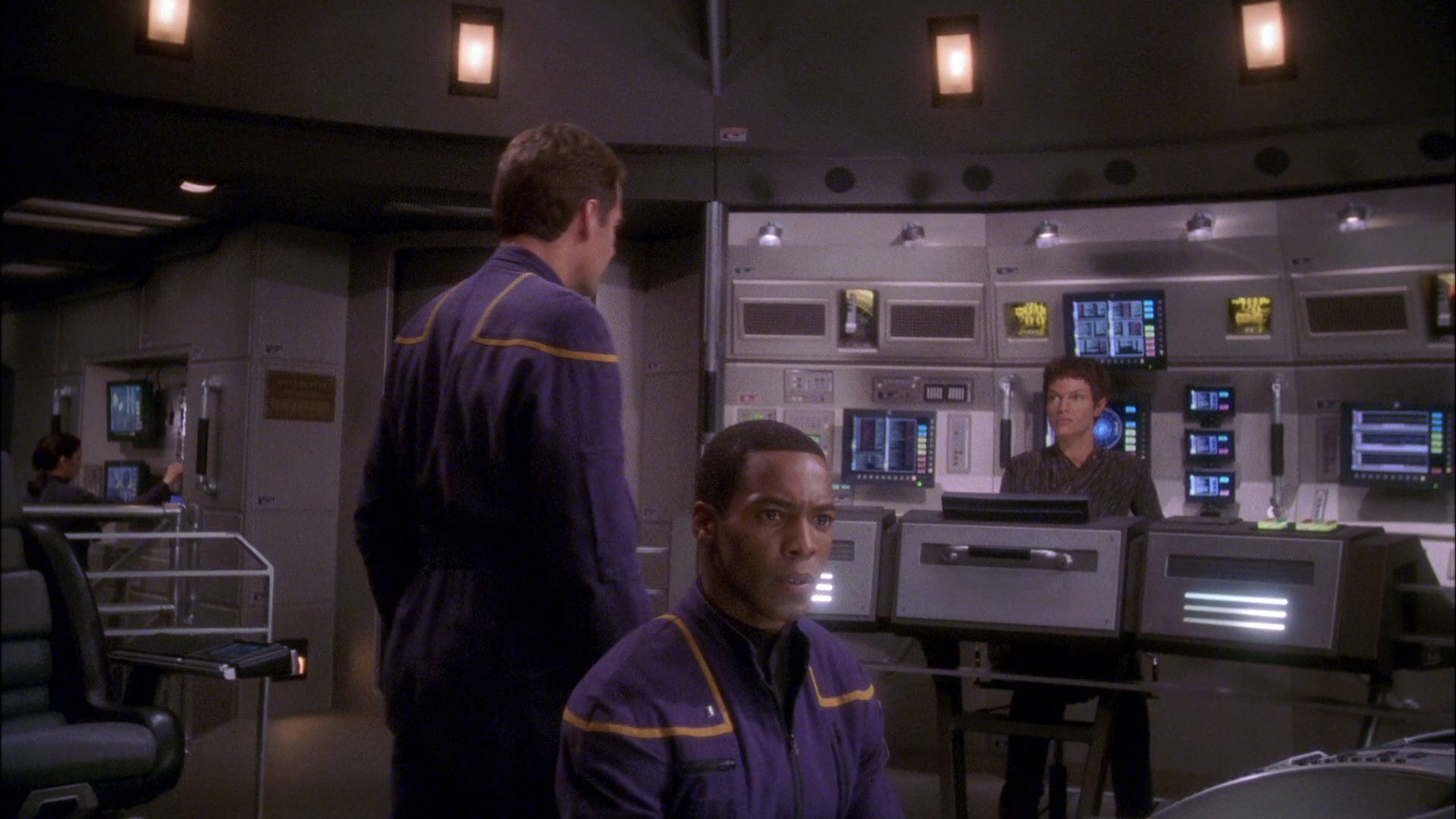 extant_StarTrek_ENT_1x26-_ShockwavePart1_2167.jpg