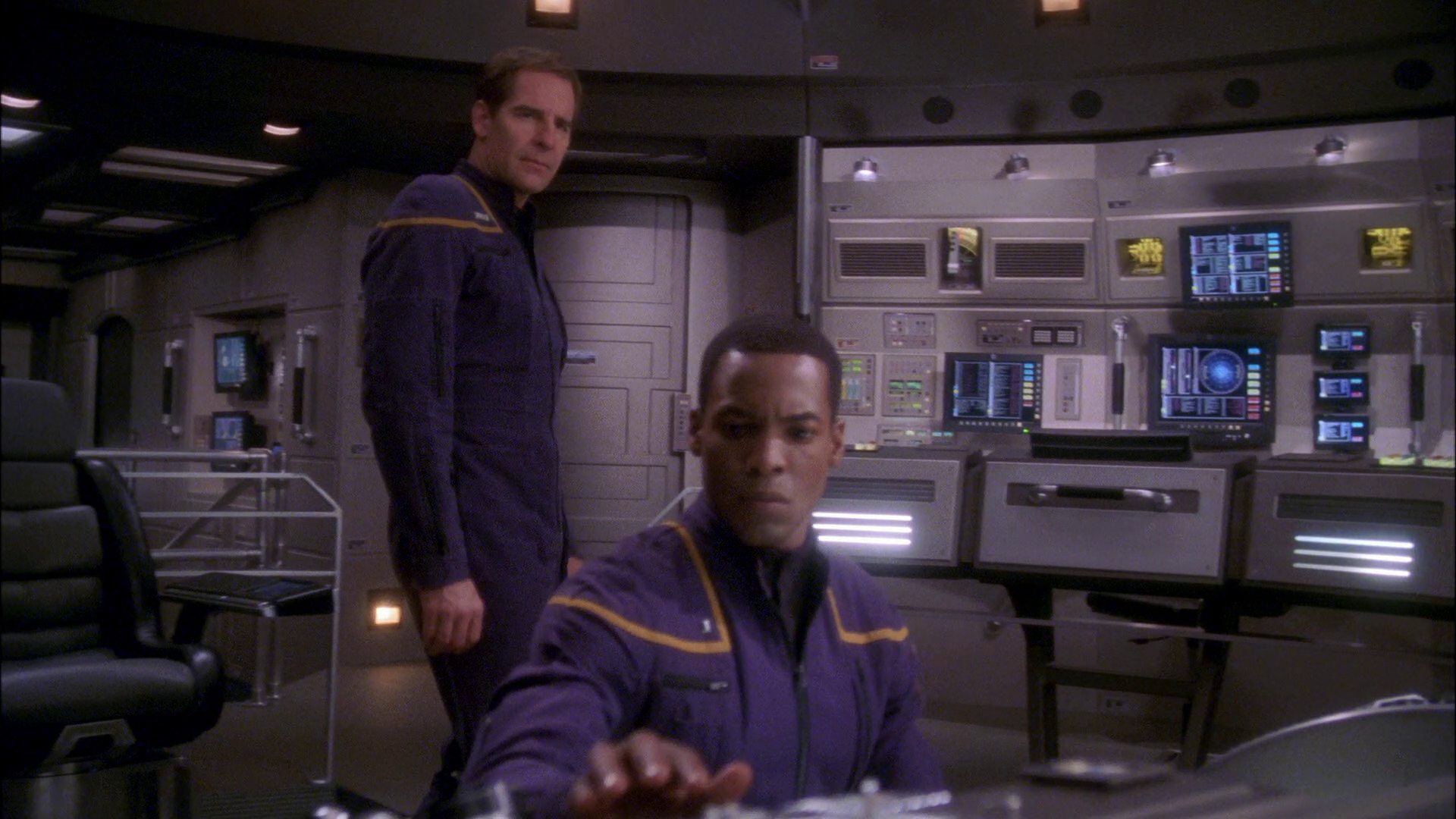 extant_StarTrek_ENT_1x26-_ShockwavePart1_2198.jpg
