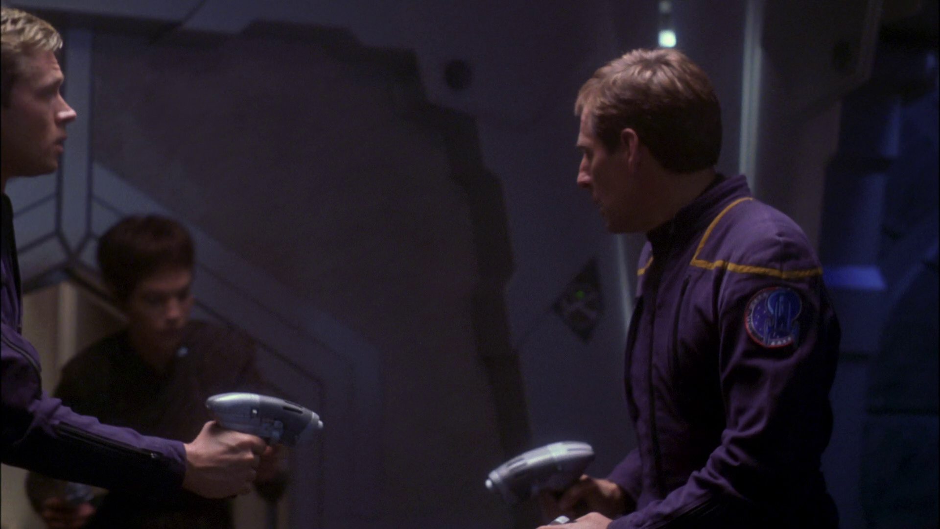 extant_StarTrek_ENT_1x26-_ShockwavePart1_2389.jpg