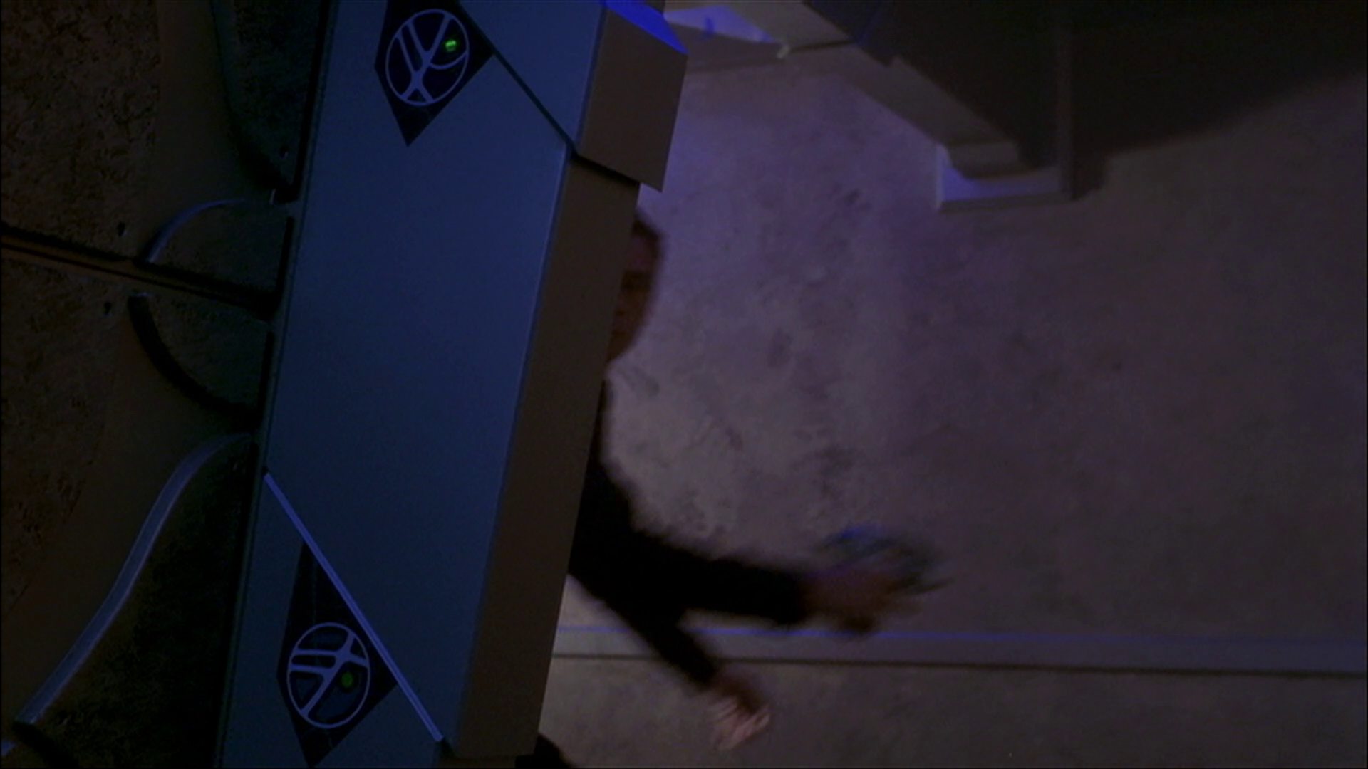 extant_StarTrek_ENT_1x26-_ShockwavePart1_2432.jpg