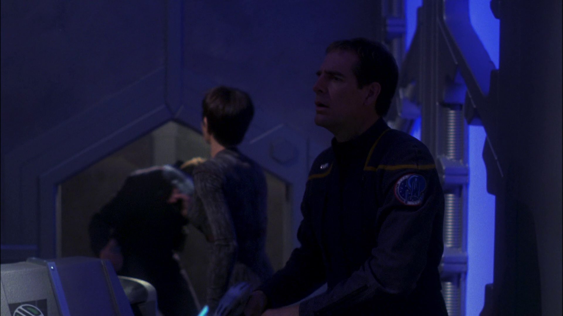 extant_StarTrek_ENT_1x26-_ShockwavePart1_2453.jpg