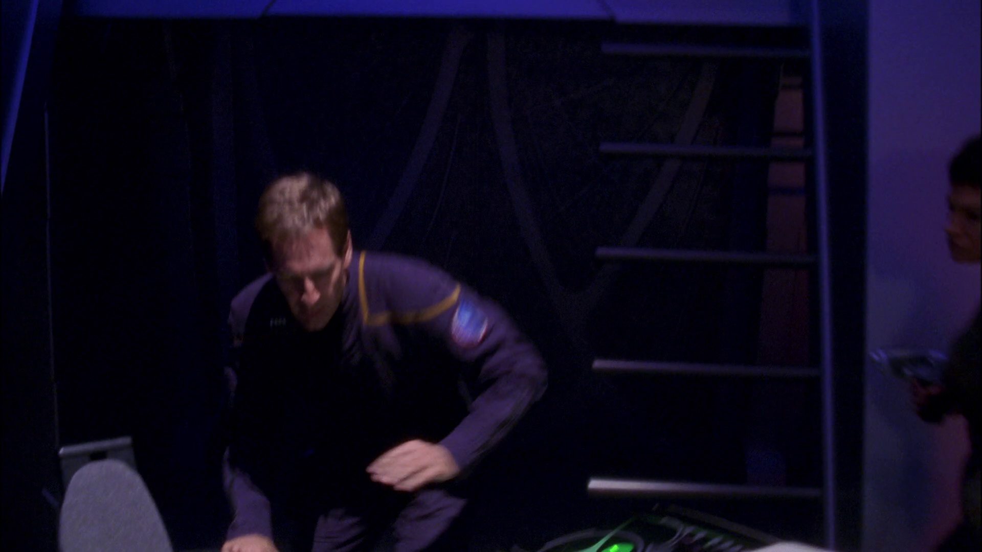 extant_StarTrek_ENT_1x26-_ShockwavePart1_2481.jpg
