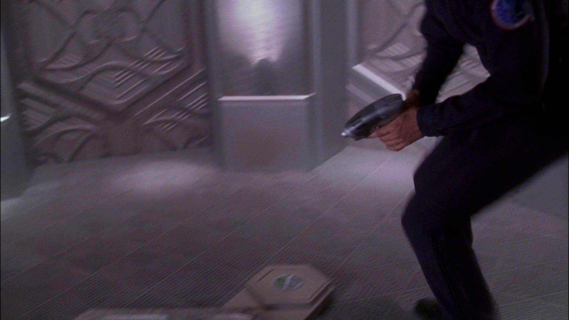 extant_StarTrek_ENT_1x26-_ShockwavePart1_2565.jpg