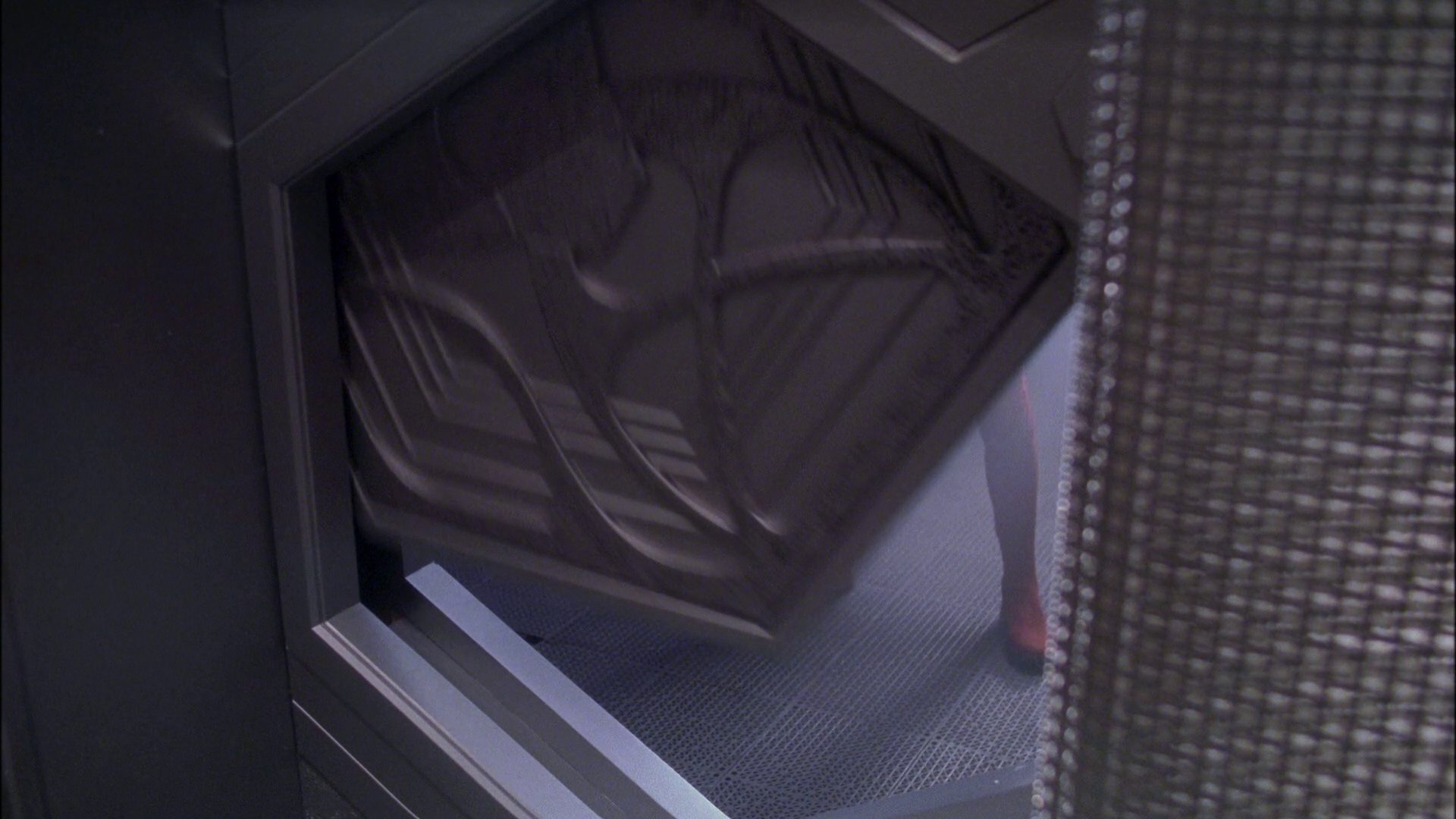 extant_StarTrek_ENT_1x26-_ShockwavePart1_2588.jpg